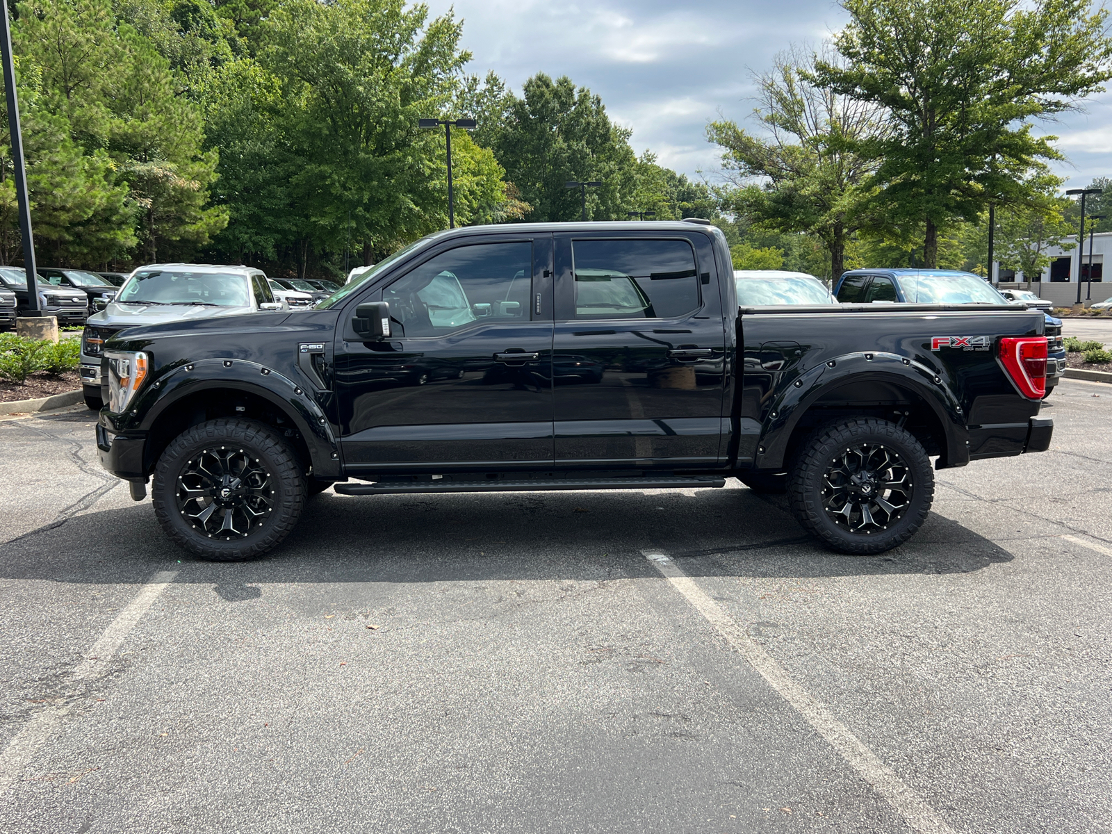 2023 Ford F-150 XLT 8