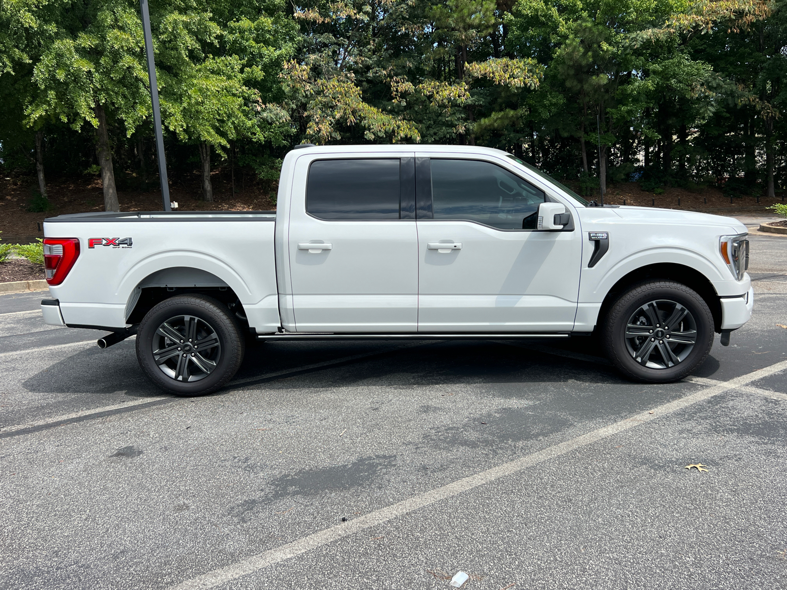 2023 Ford F-150 Lariat 4