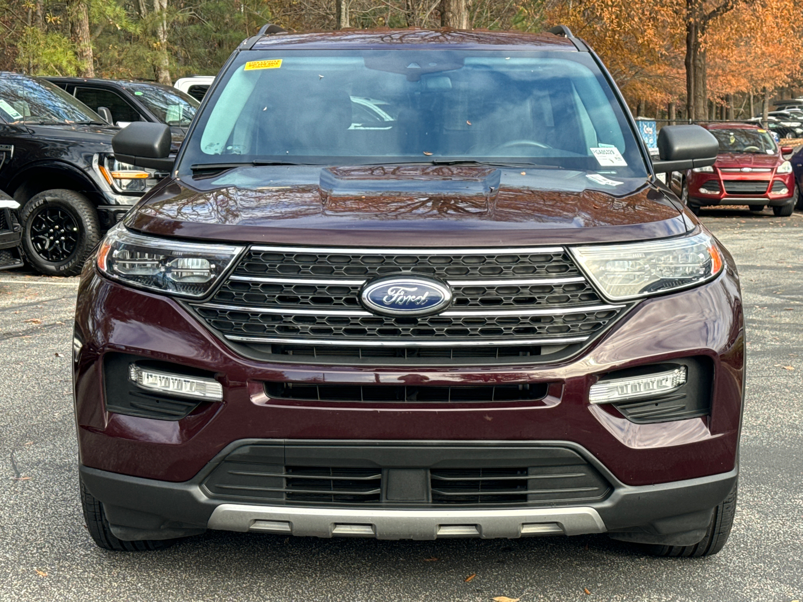 2023 Ford Explorer XLT 2