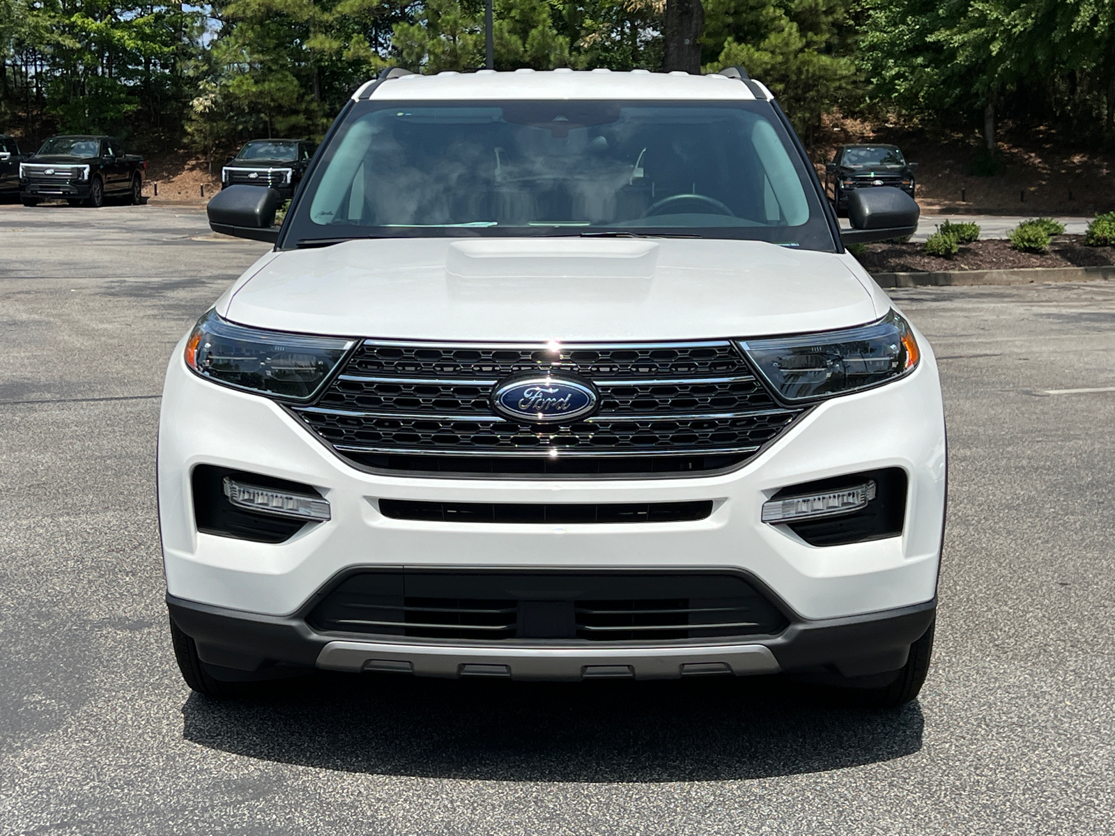 2023 Ford Explorer XLT 8