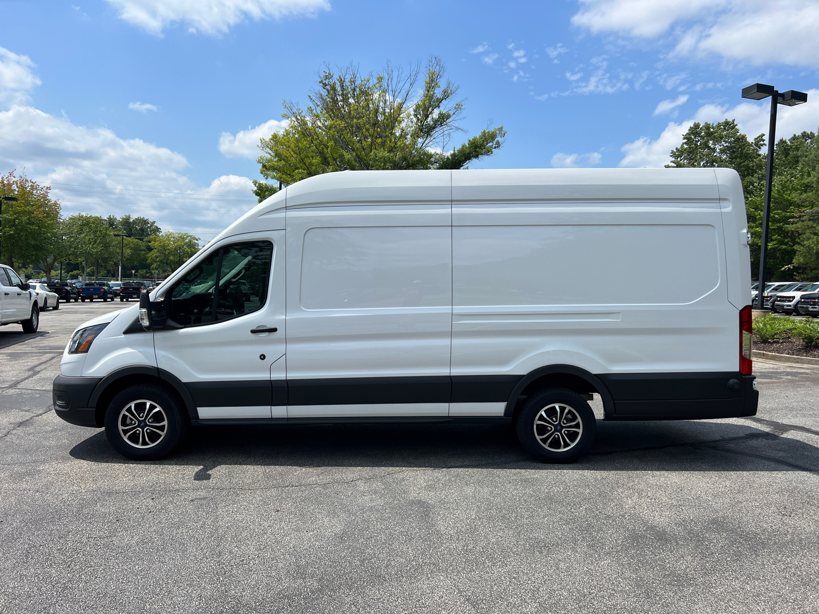 2023 Ford E-Transit-350 Base 8