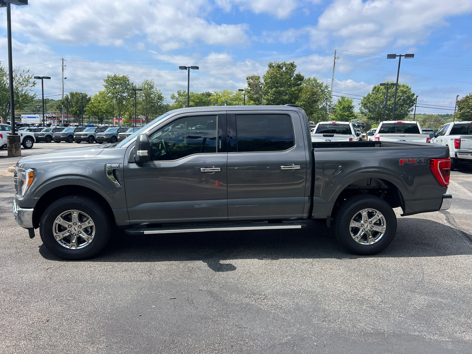 2023 Ford F-150 XL 8