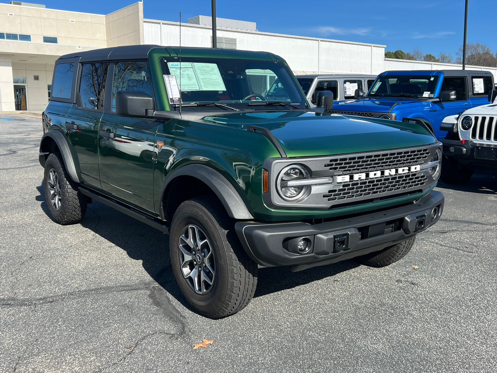 2023 Ford Bronco Badlands 3