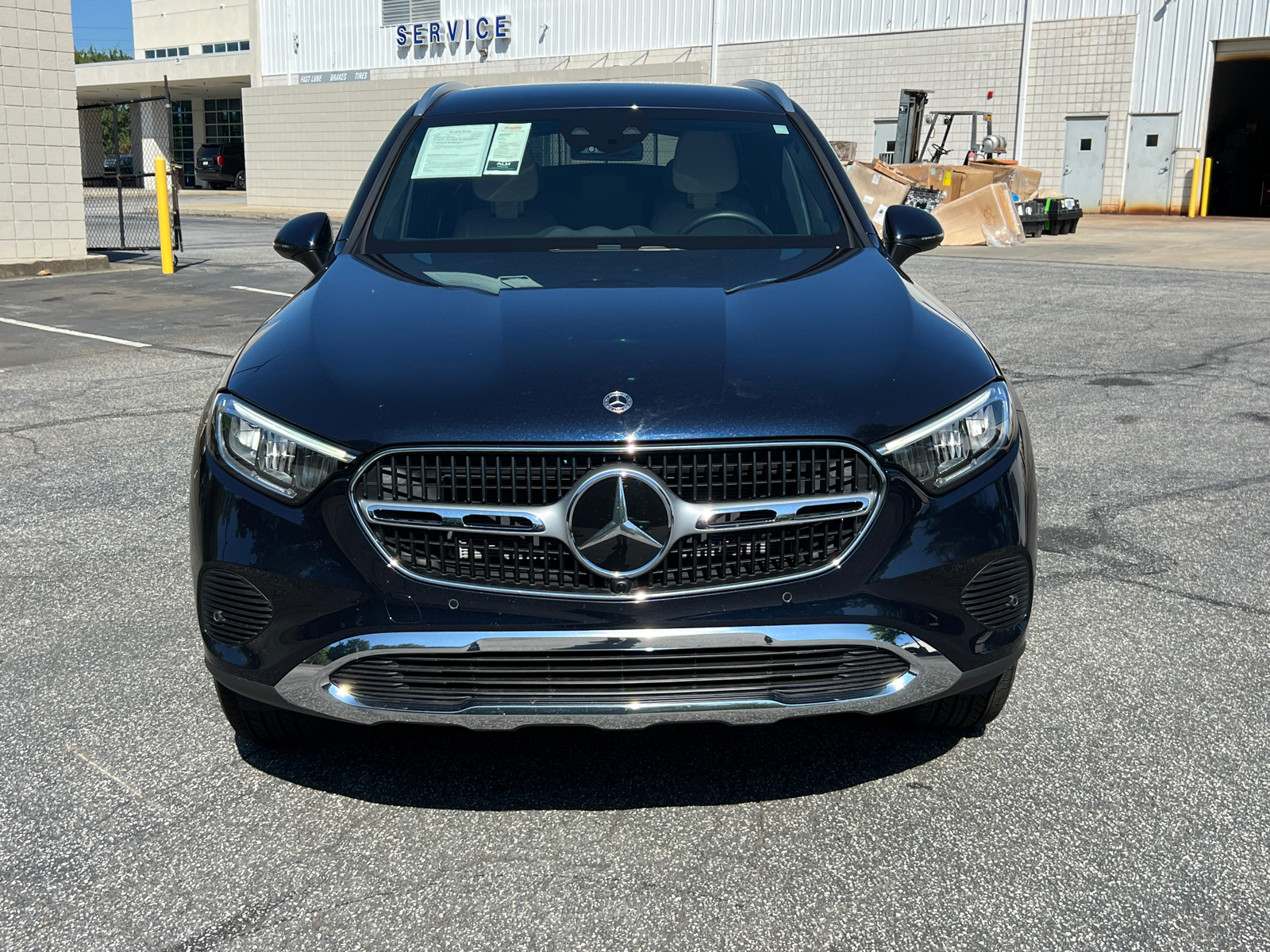 2023 Mercedes-Benz GLC GLC 300 2