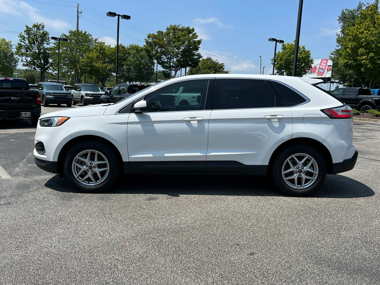 2024 Ford Edge SEL 2