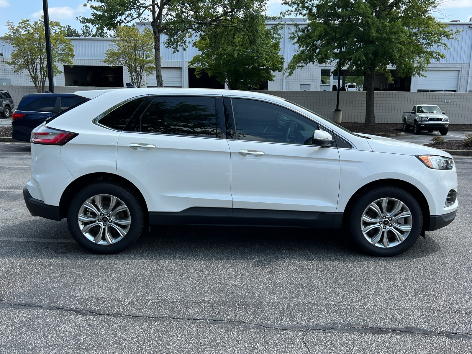 2024 Ford Edge Titanium 6