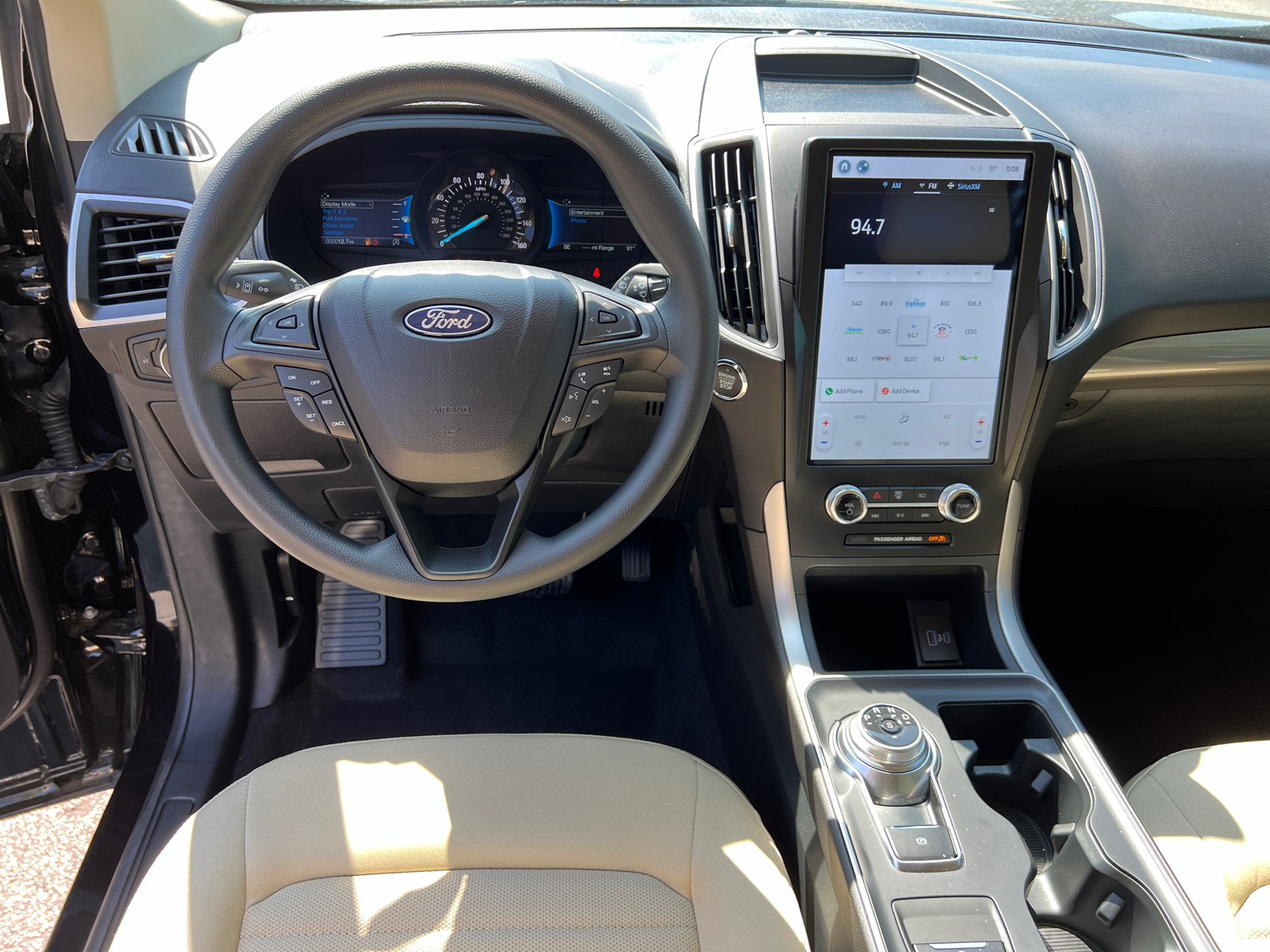 2024 Ford Edge SE 17