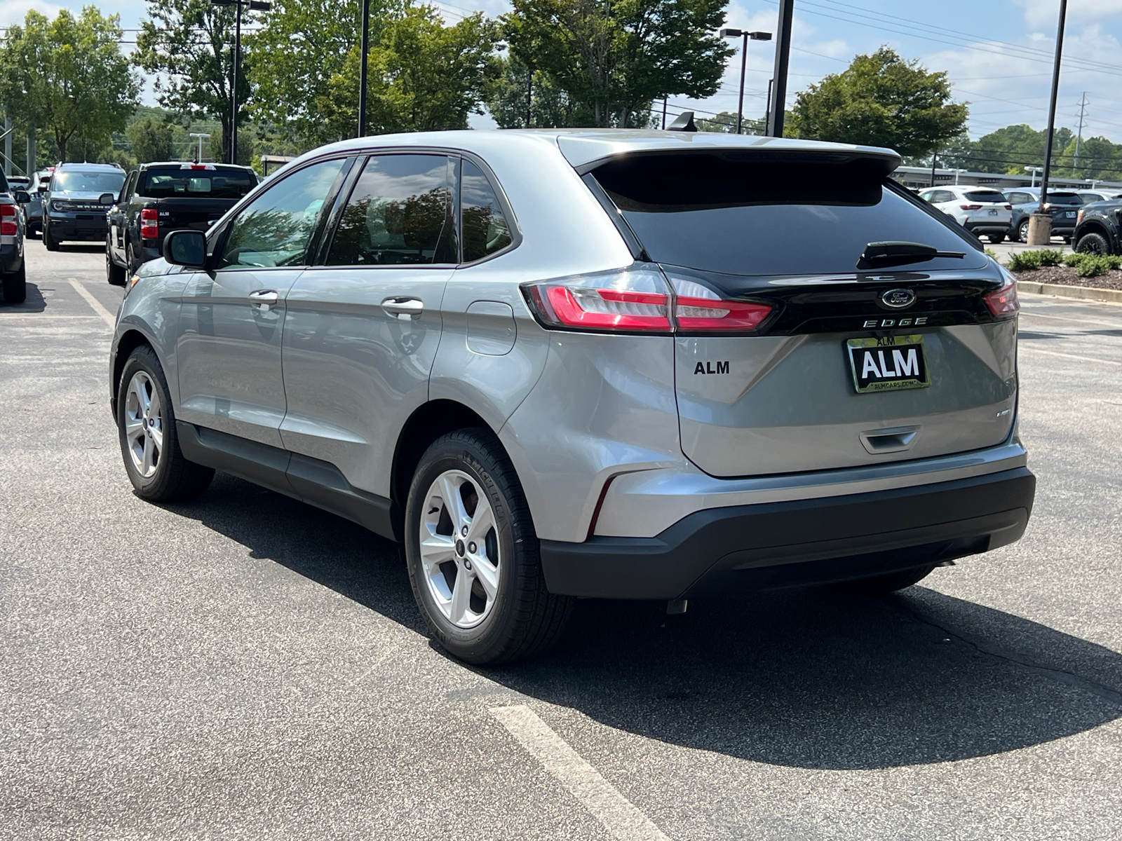 2024 Ford Edge SE 3