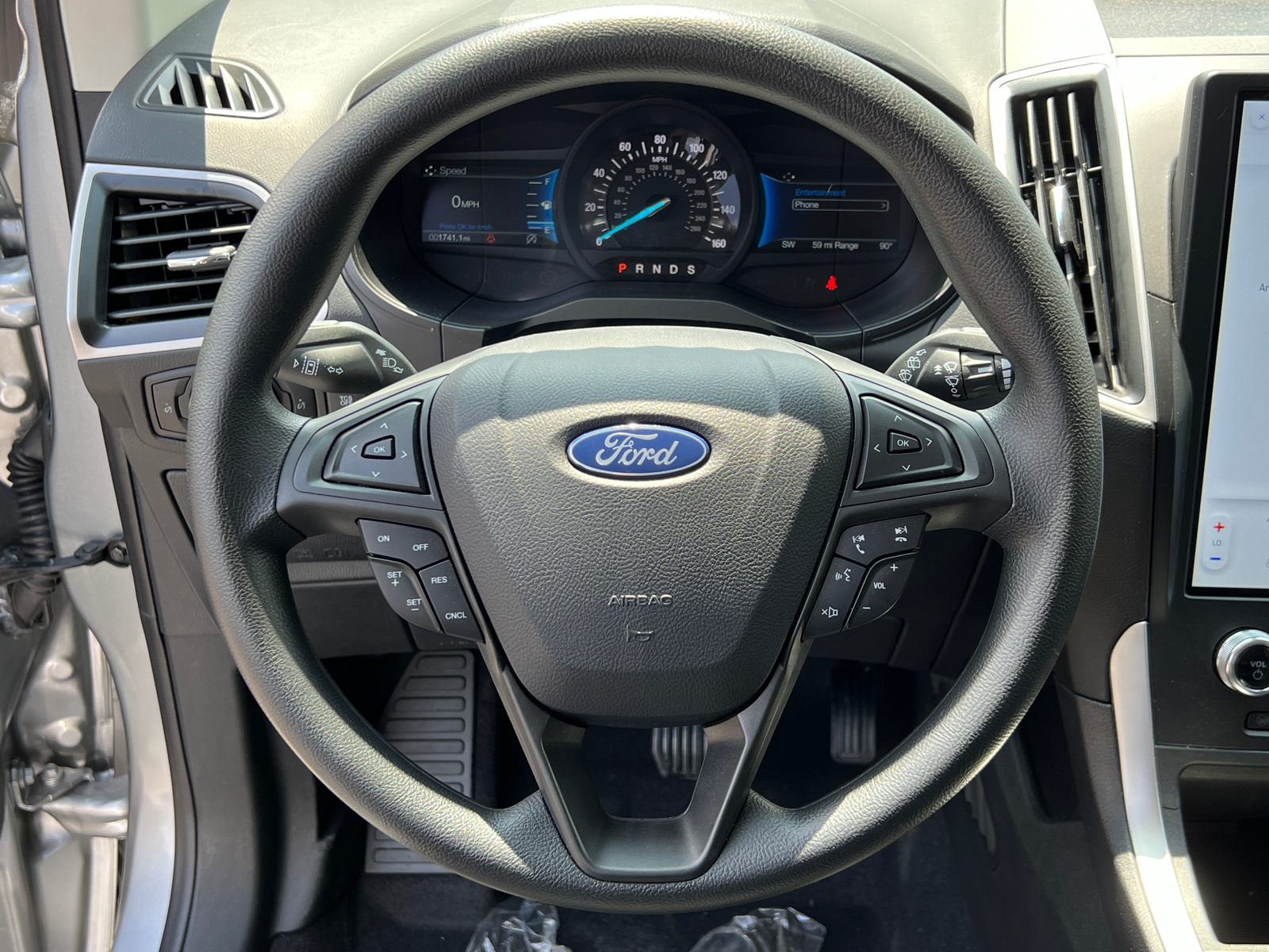 2024 Ford Edge SE 17