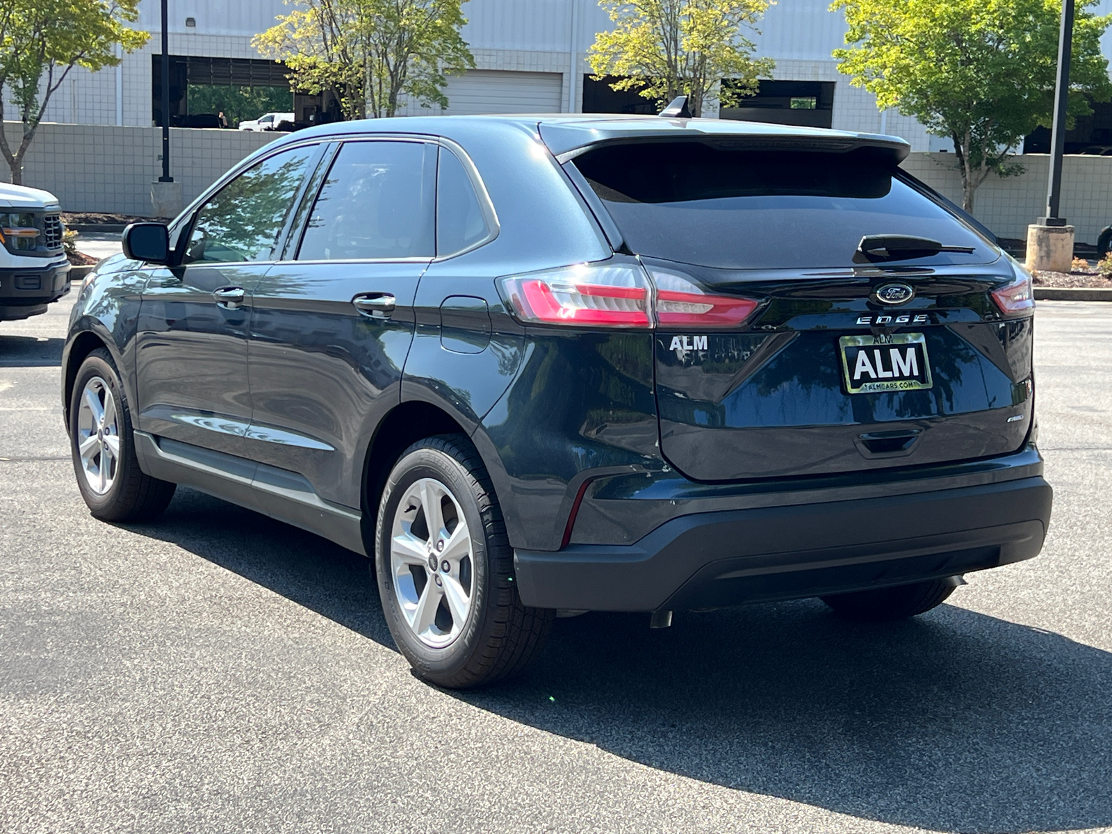 2024 Ford Edge SE 3