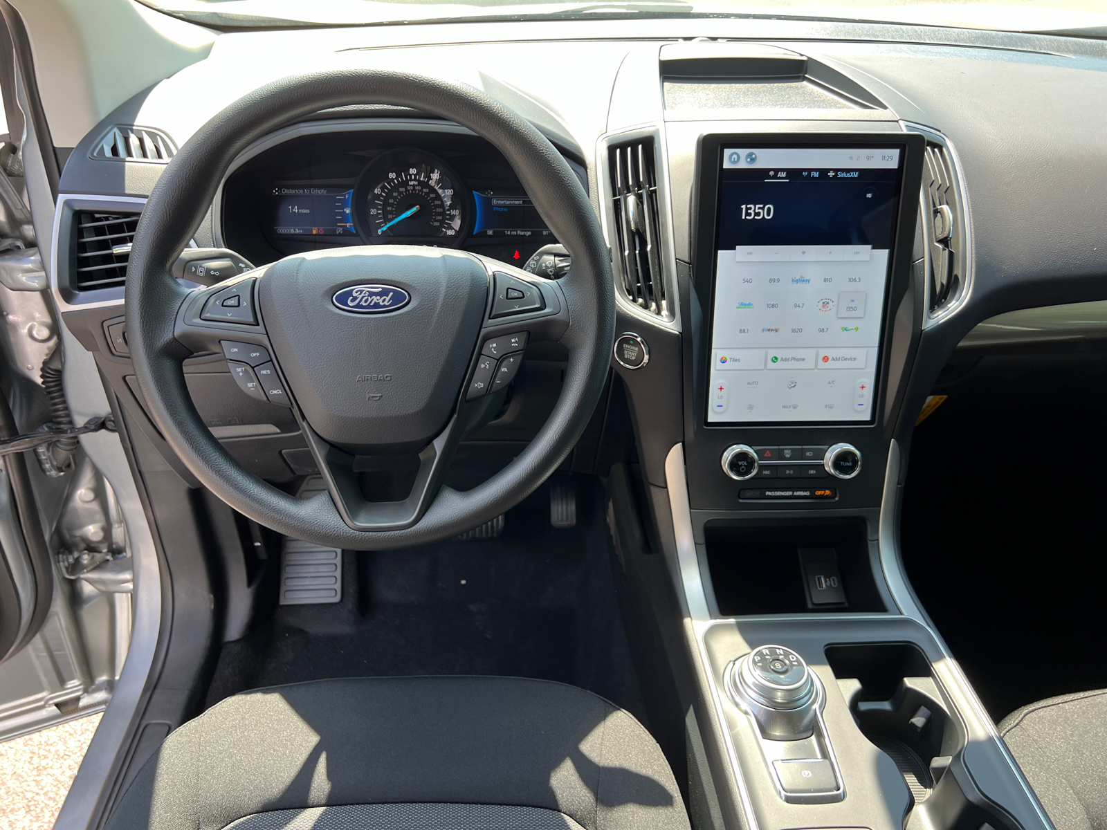 2024 Ford Edge SE 17