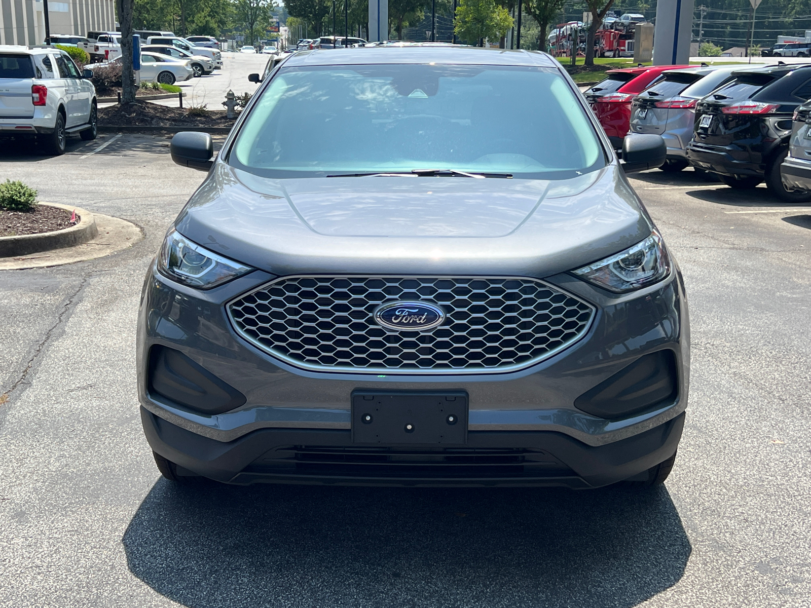 2024 Ford Edge SE 2