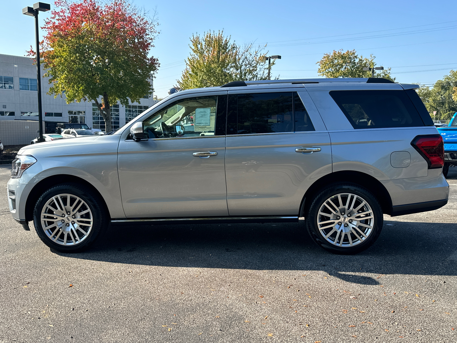 2024 Ford Expedition Limited 8