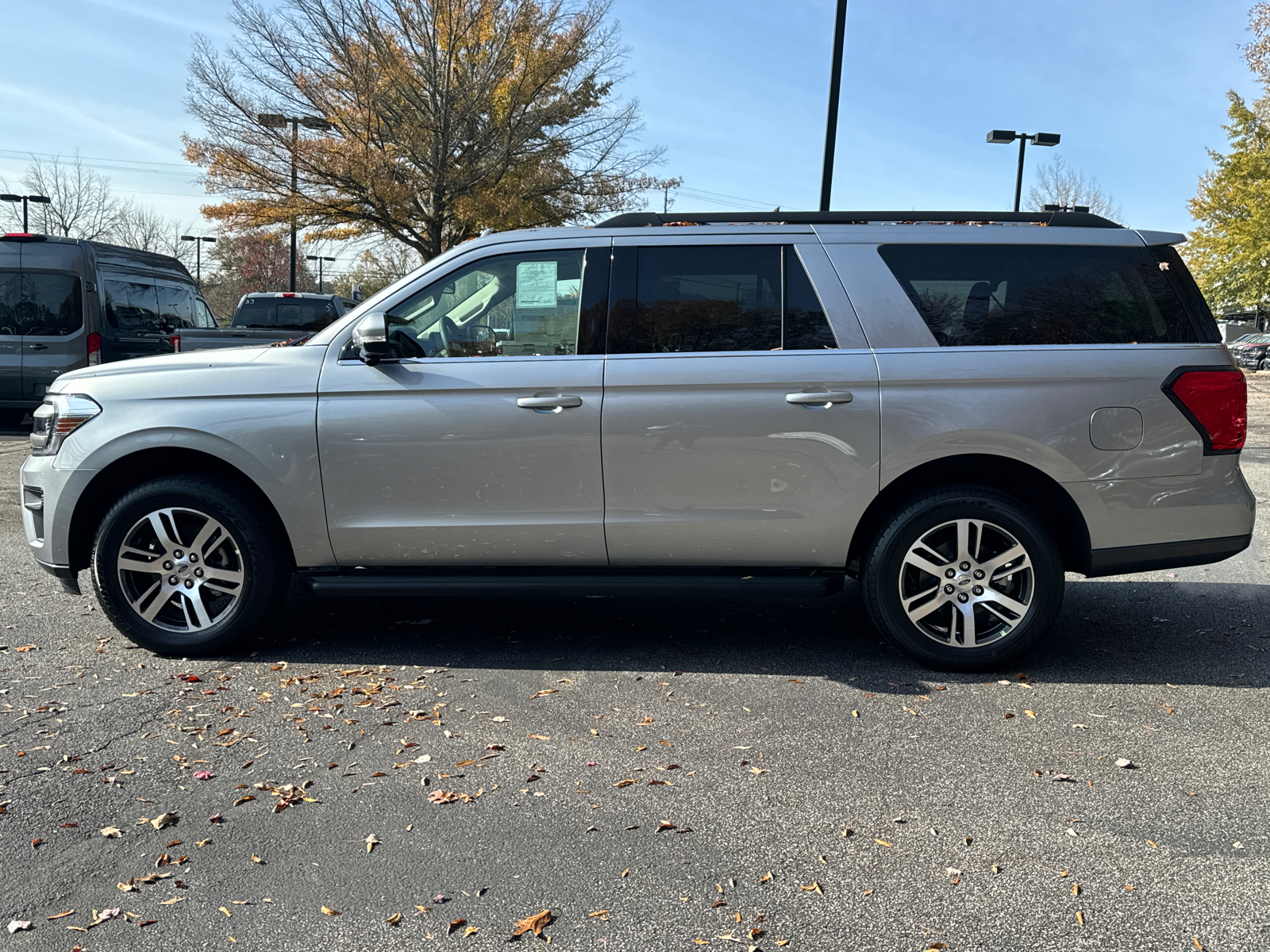 2024 Ford Expedition Max XLT 8