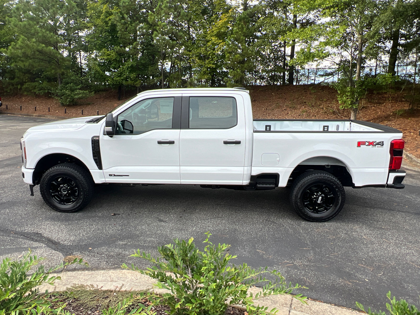 2024 Ford F-250SD XL 8