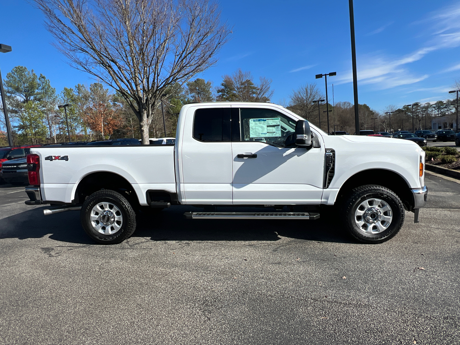 2024 Ford F-250SD XLT 4