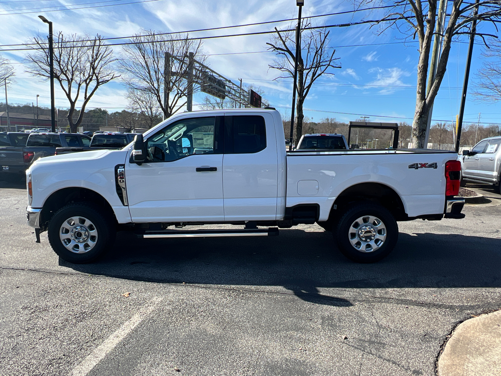 2024 Ford F-250SD XLT 8