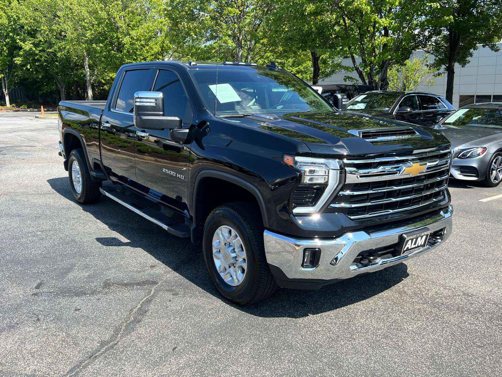 2024 Chevrolet Silverado 2500HD LTZ 3