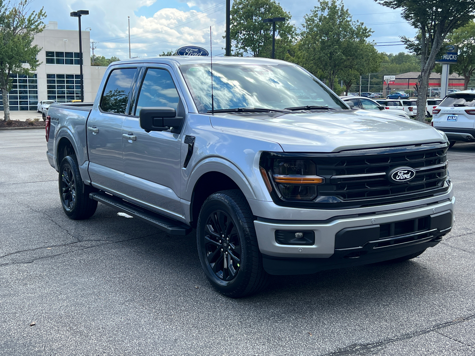 2024 Ford F-150 XLT 3