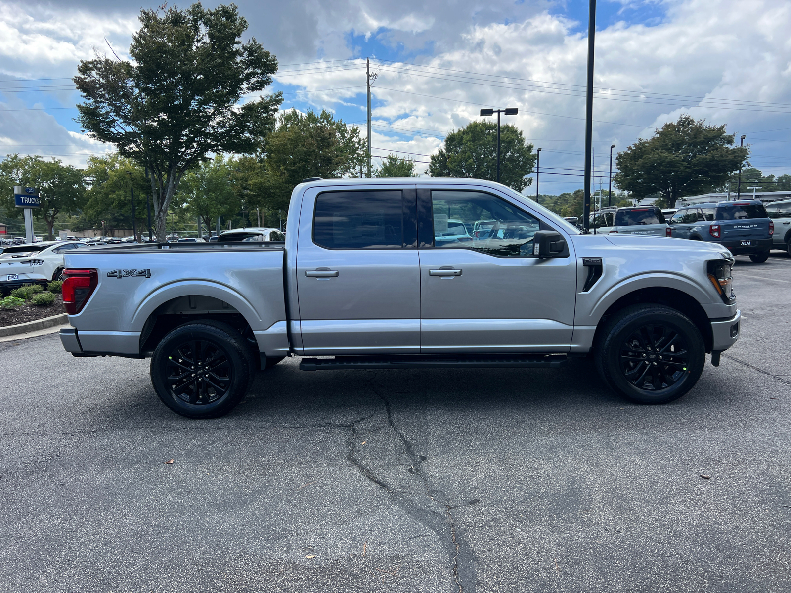 2024 Ford F-150 XLT 4