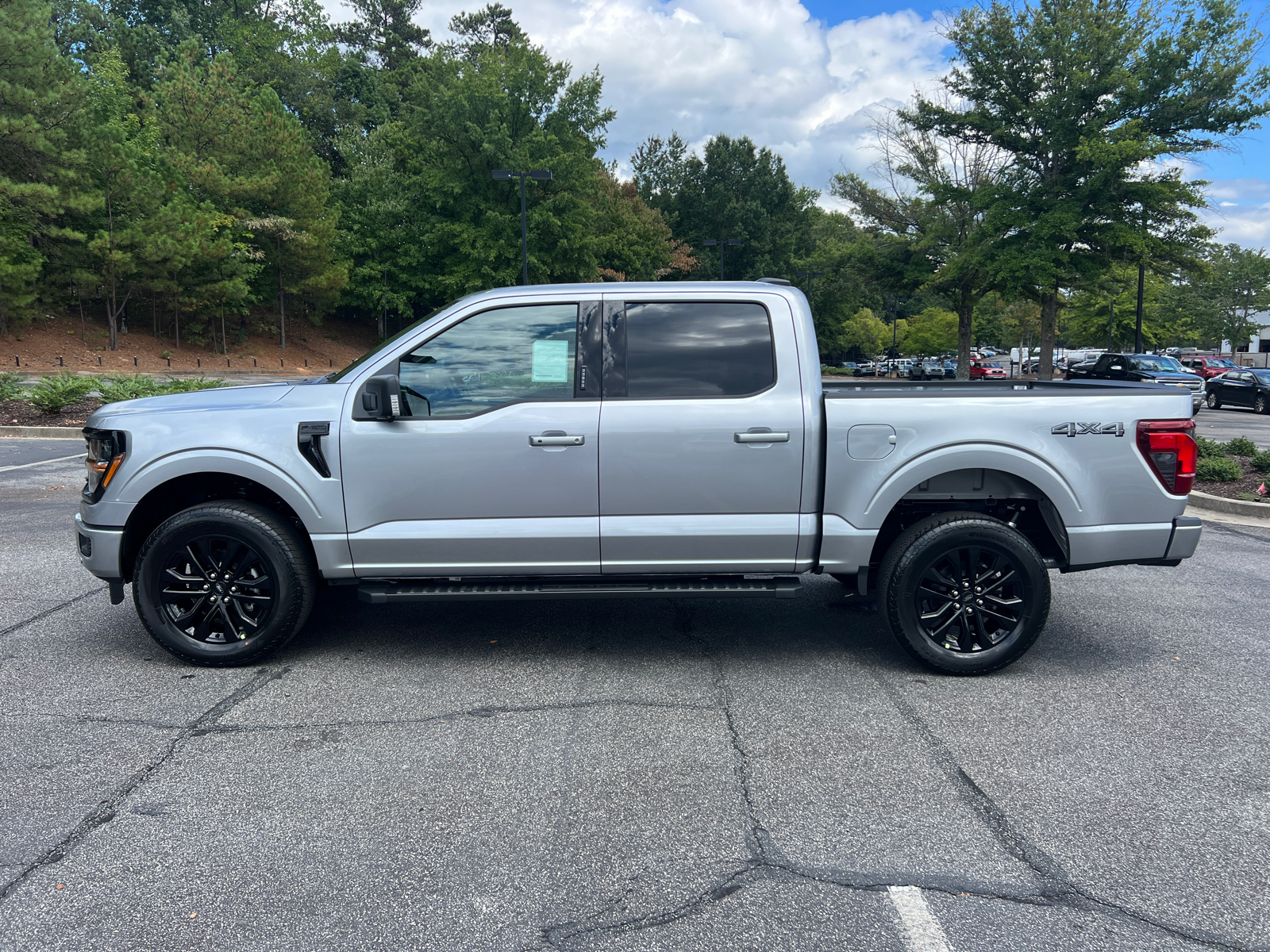 2024 Ford F-150 XLT 8