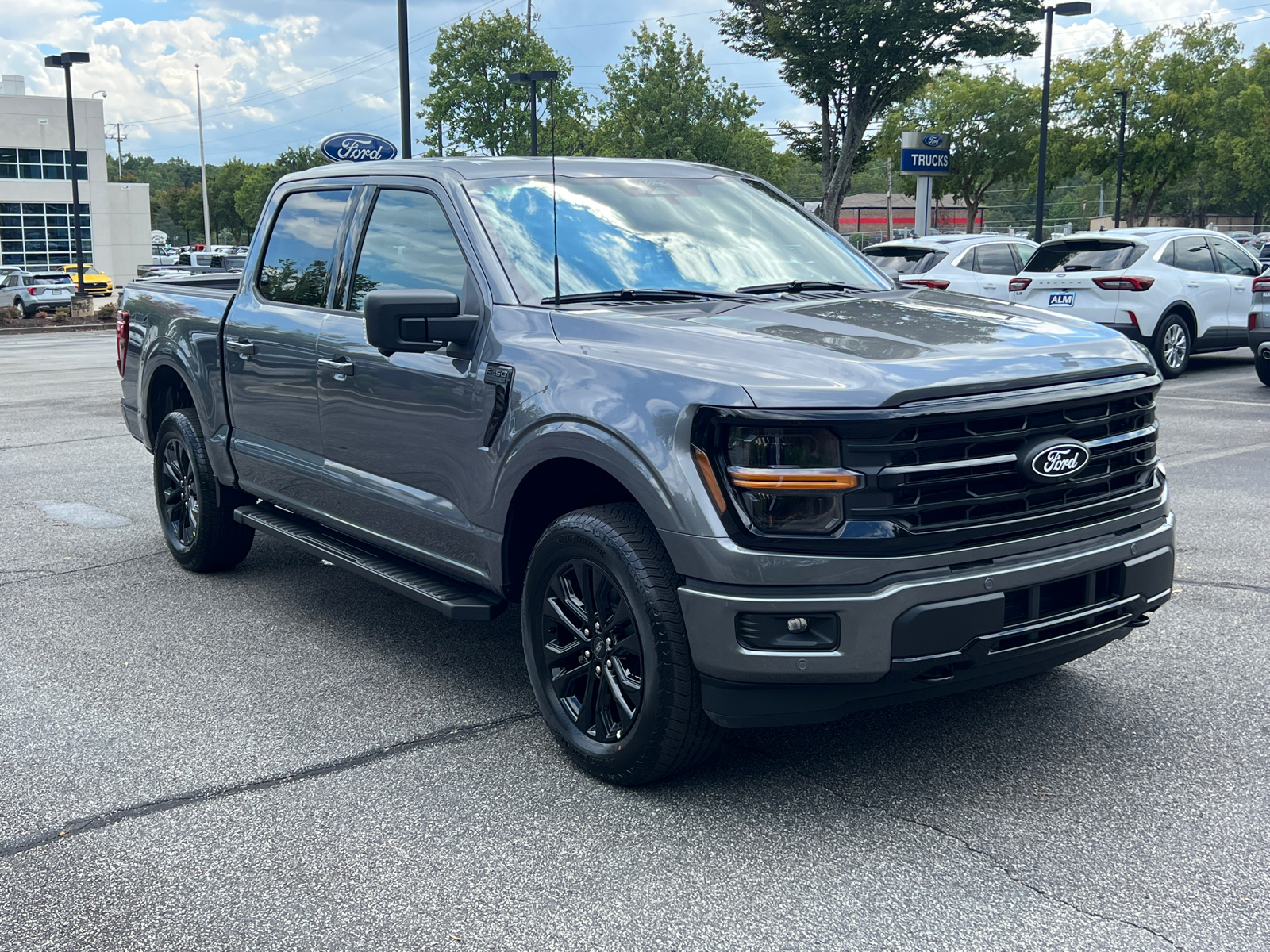 2024 Ford F-150 XLT 3