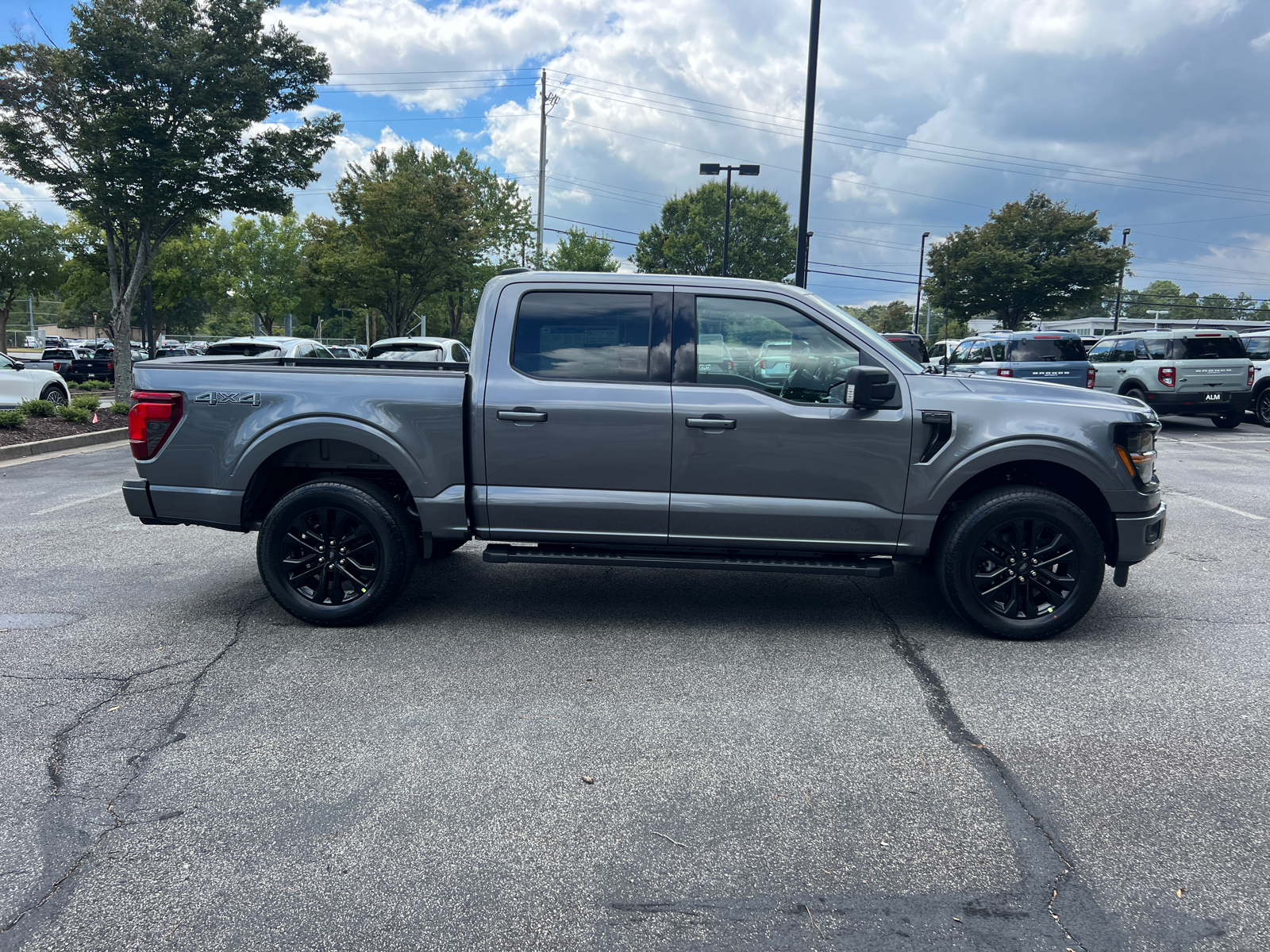 2024 Ford F-150 XLT 4