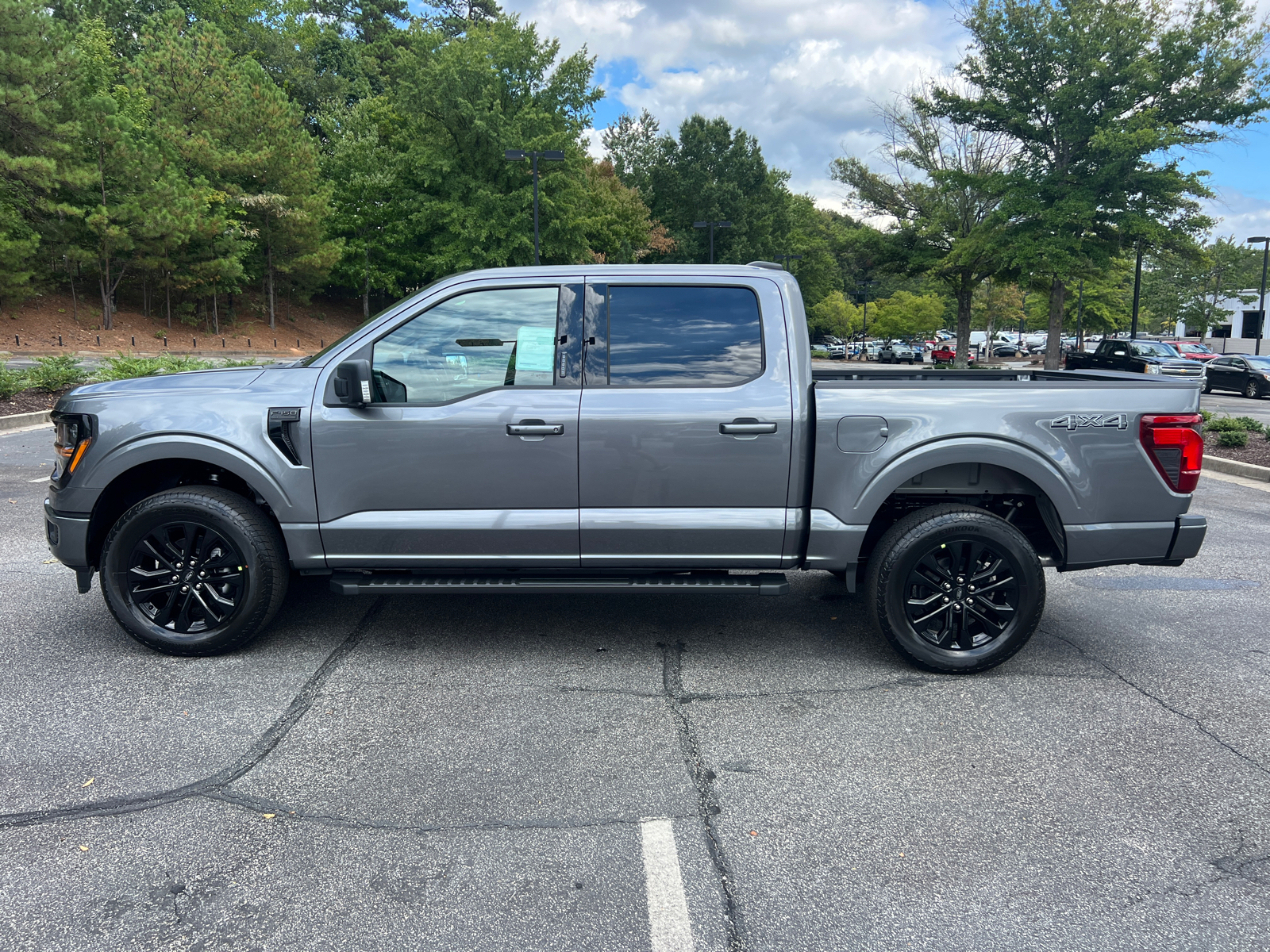 2024 Ford F-150 XLT 8