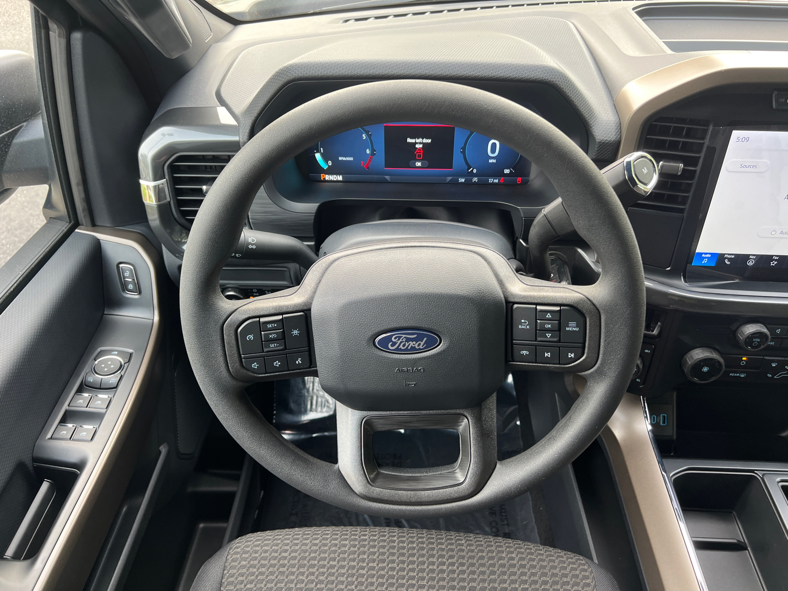 2024 Ford F-150 STX 19