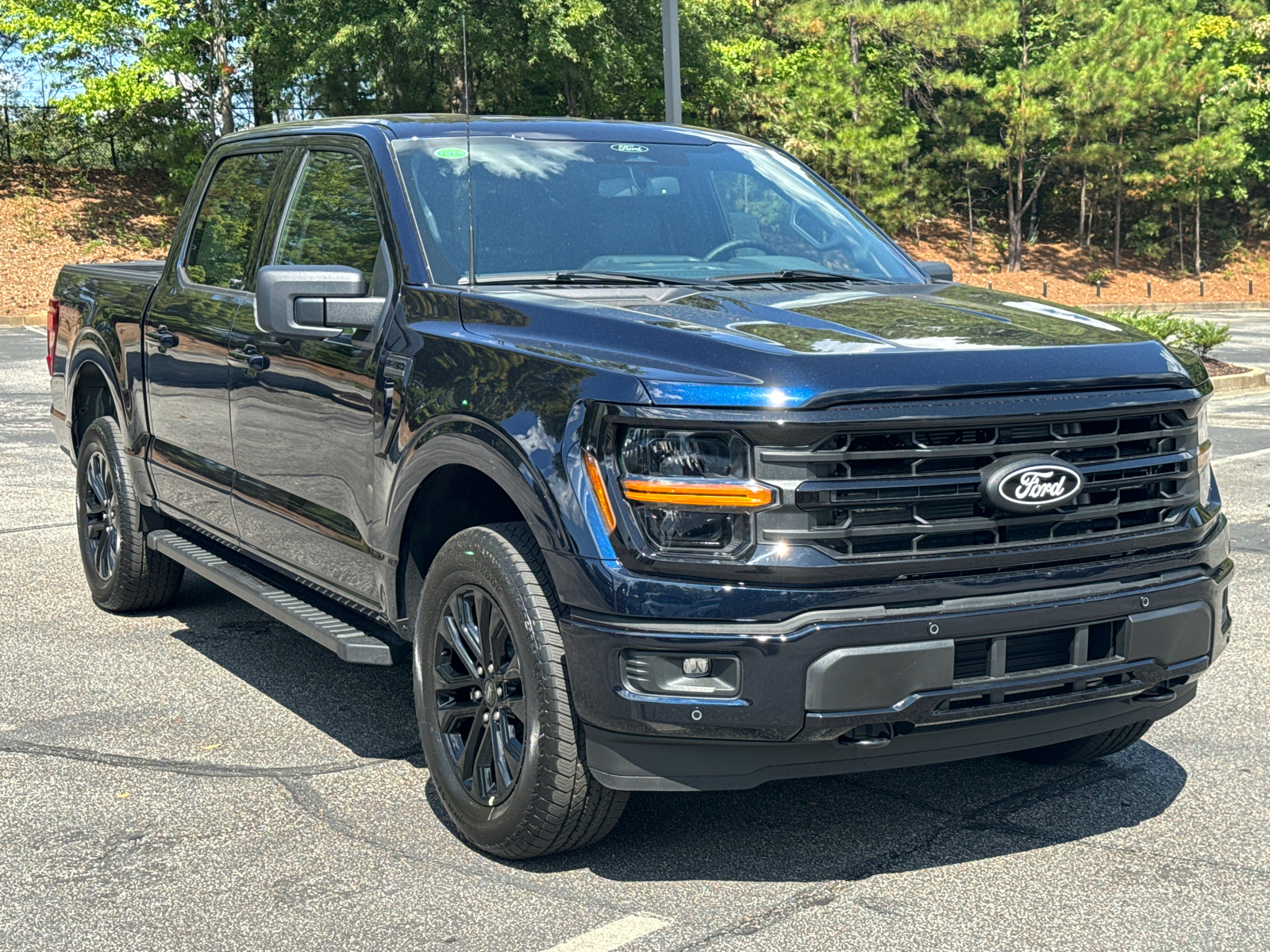 2024 Ford F-150 XLT 3