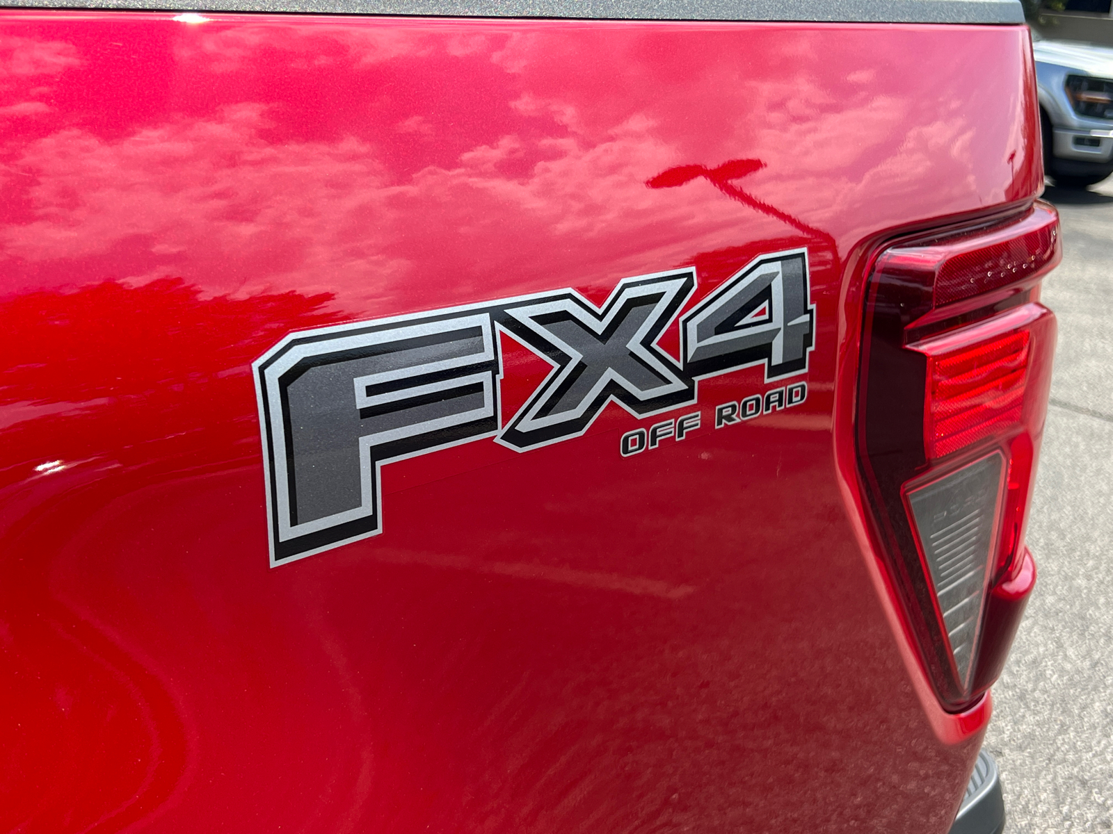 2024 Ford F-150 STX 13