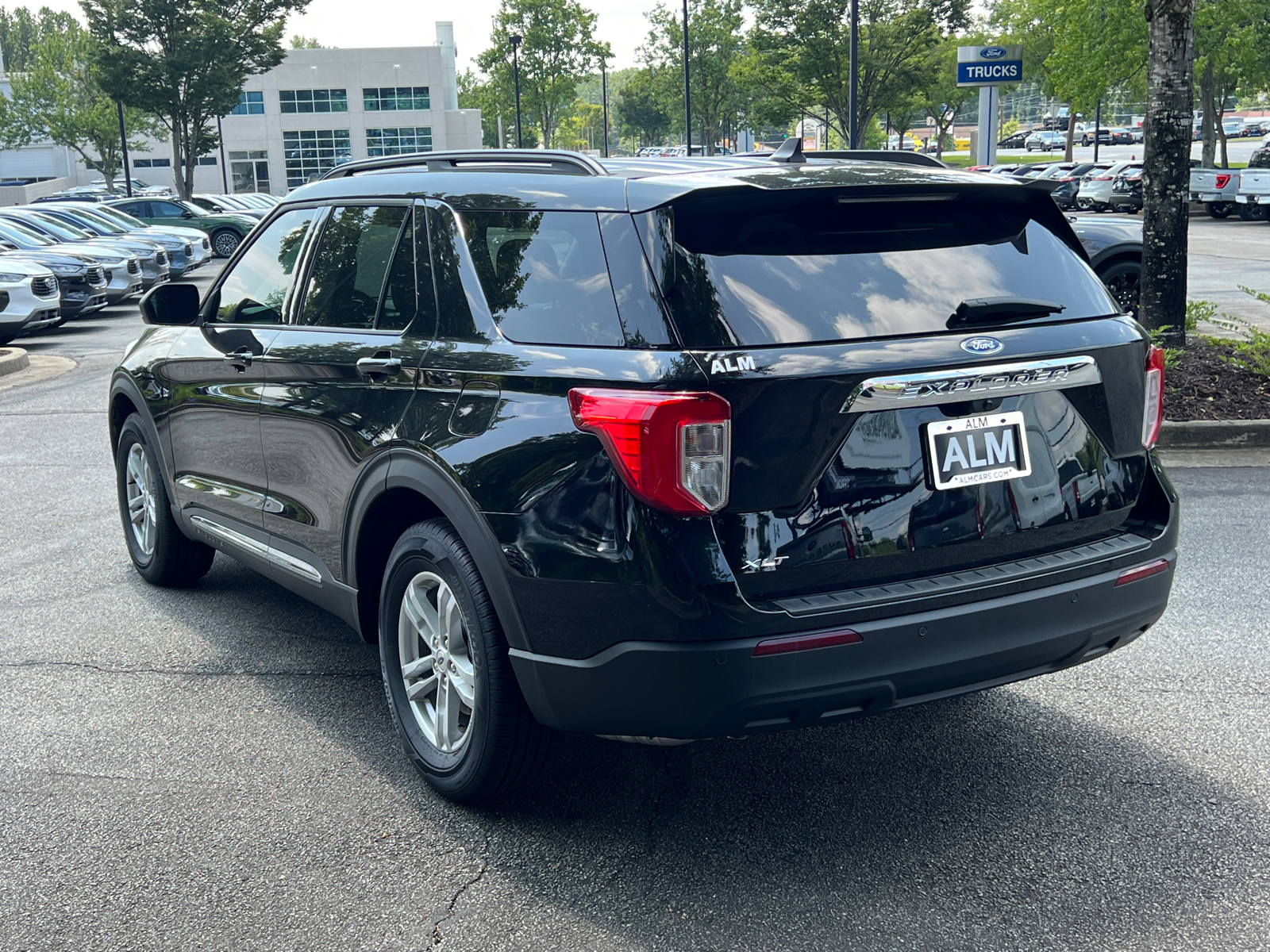 2024 Ford Explorer XLT 7