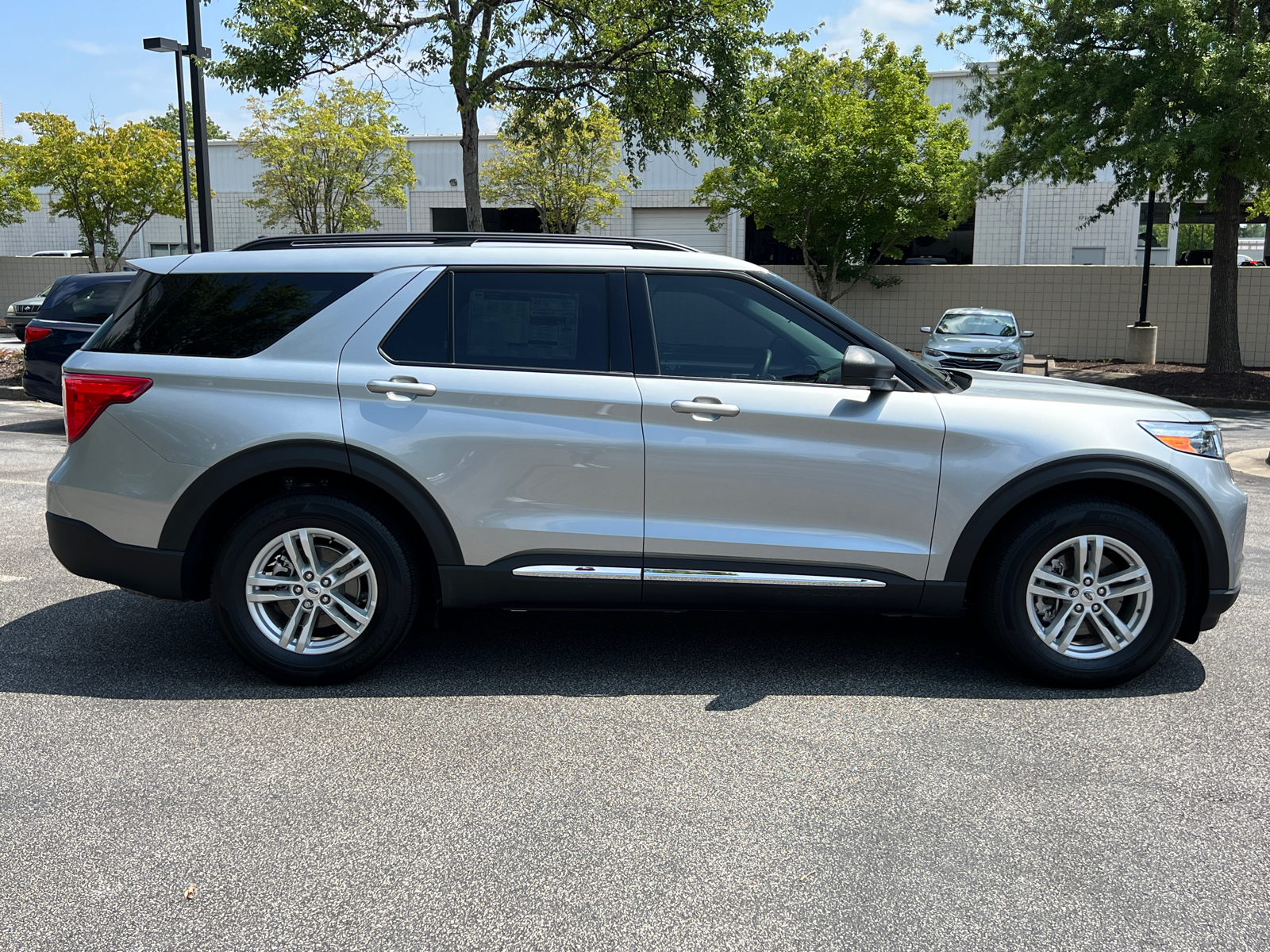 2024 Ford Explorer XLT 6