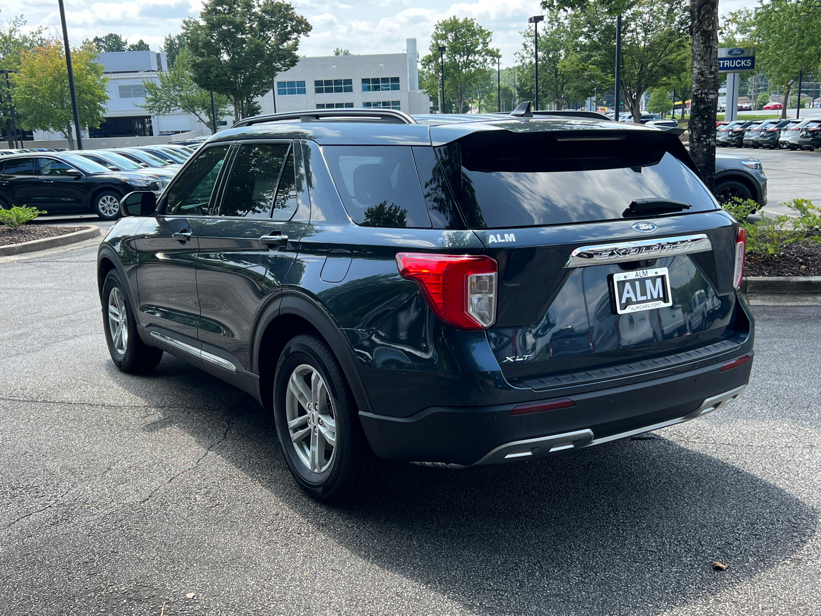 2024 Ford Explorer XLT 7