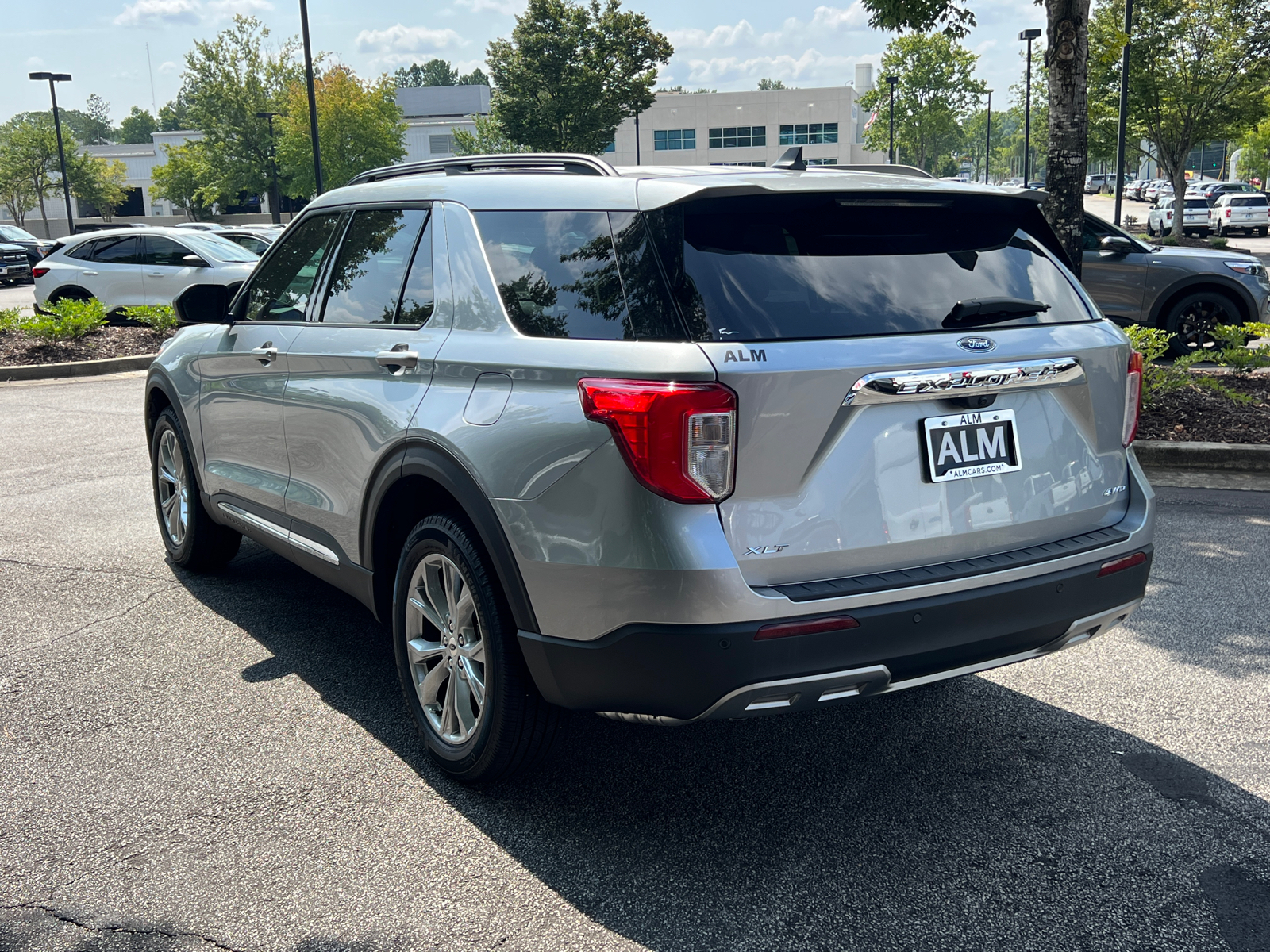 2024 Ford Explorer XLT 7