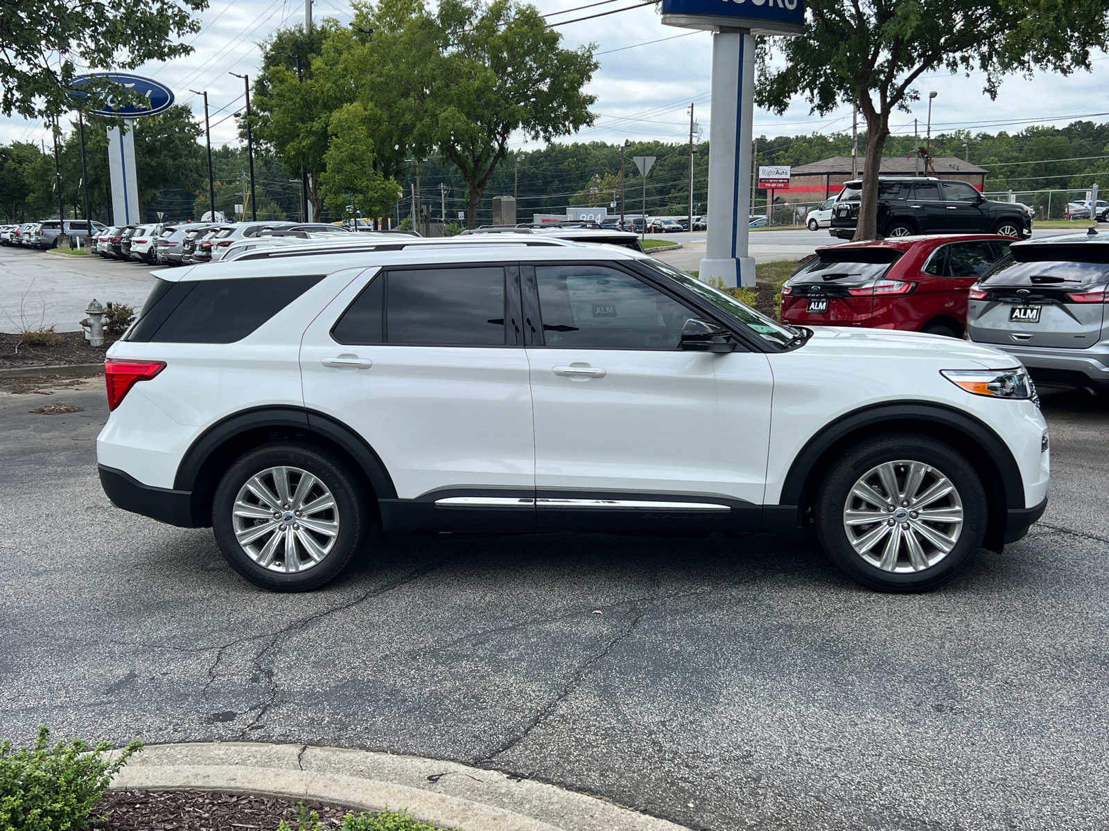 2024 Ford Explorer Limited 4