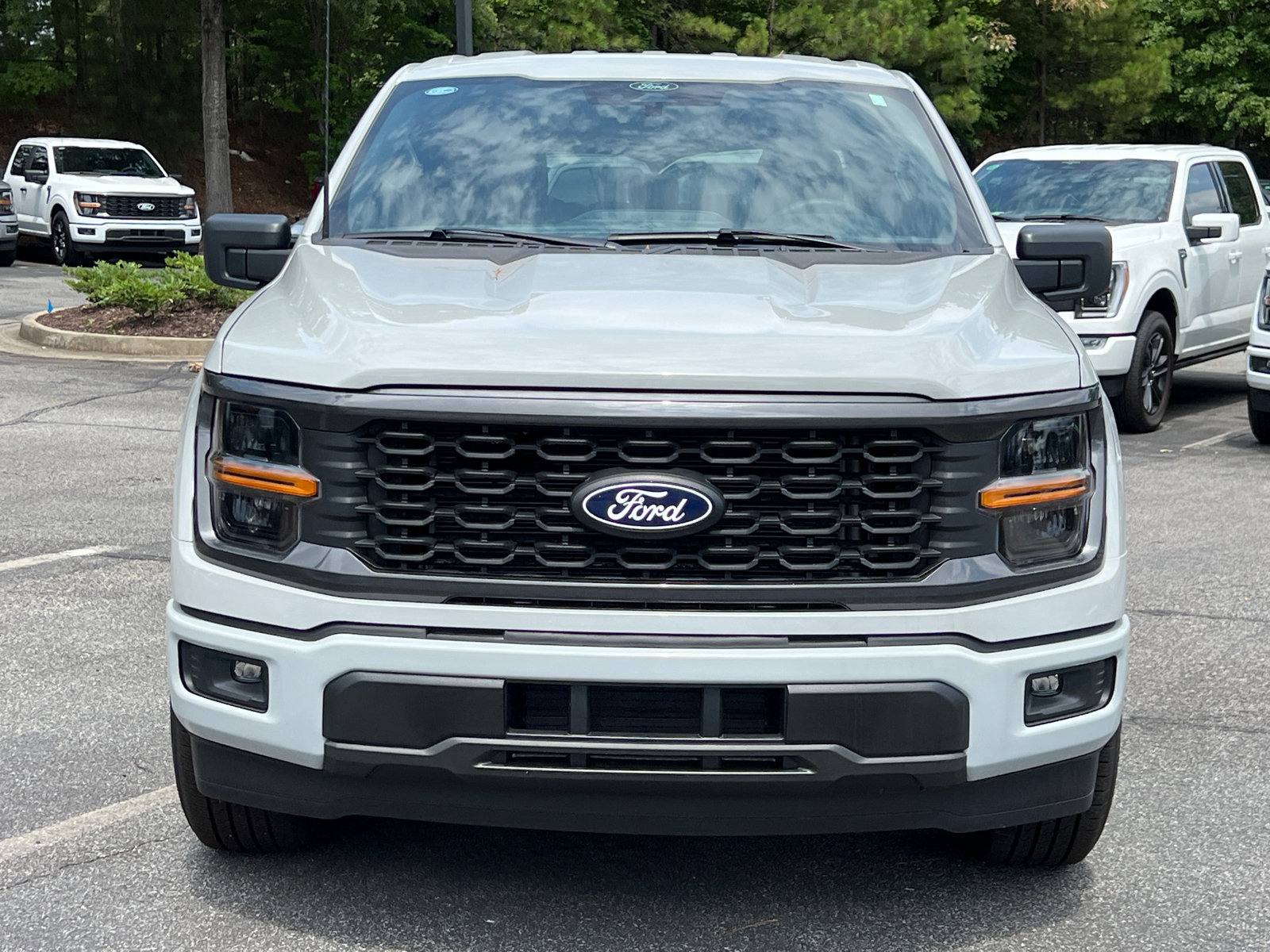 2024 Ford F-150 STX 8