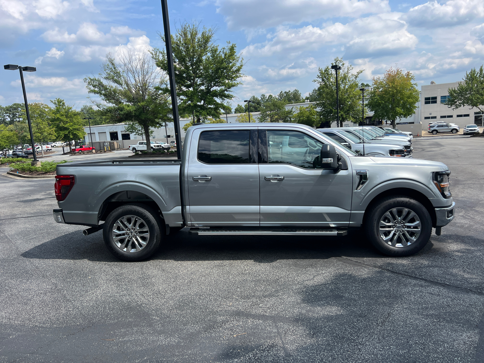 2024 Ford F-150 XLT 4