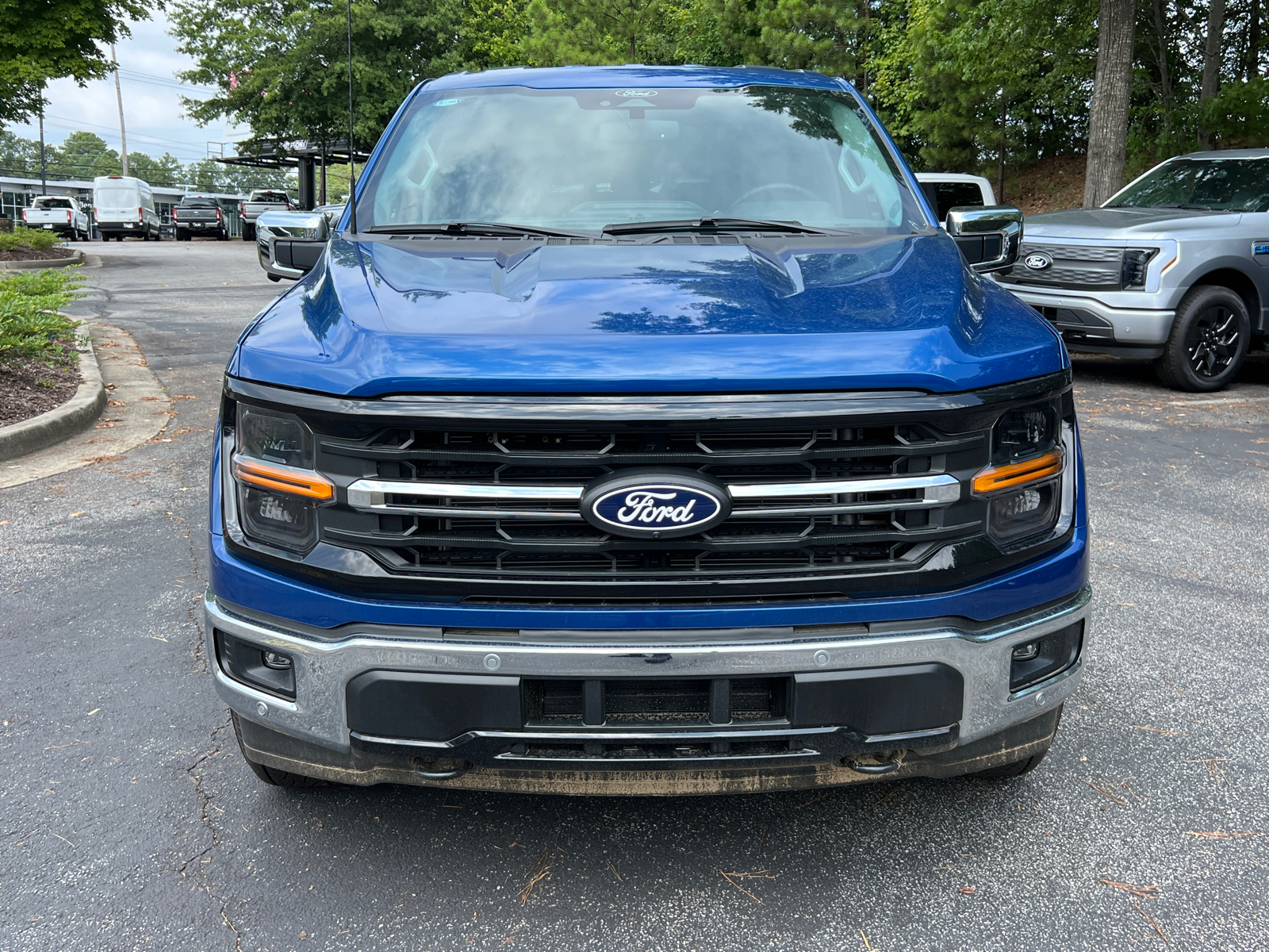 2024 Ford F-150 XLT 2