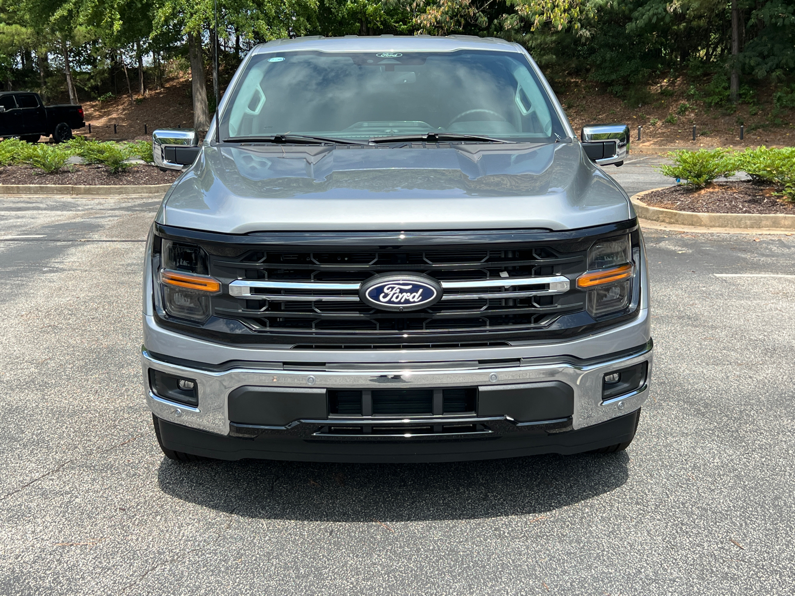 2024 Ford F-150 XLT 2