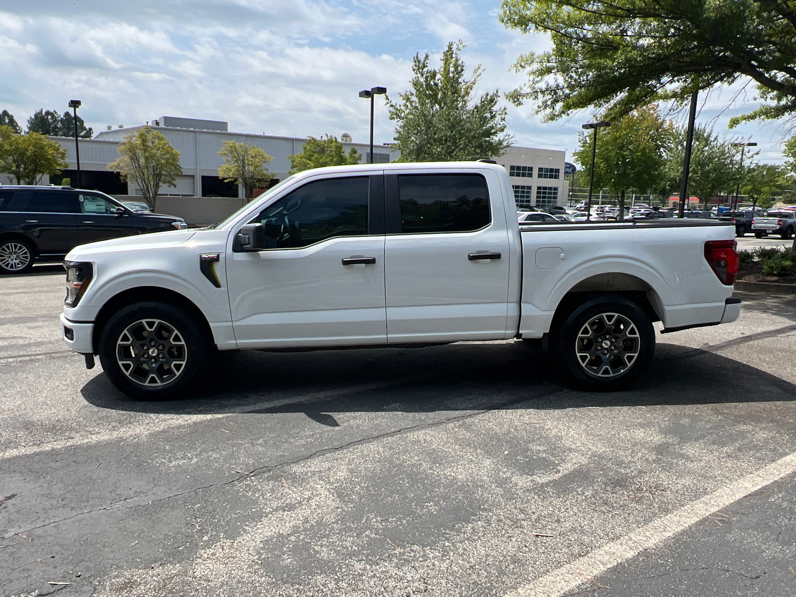 2024 Ford F-150 STX 8