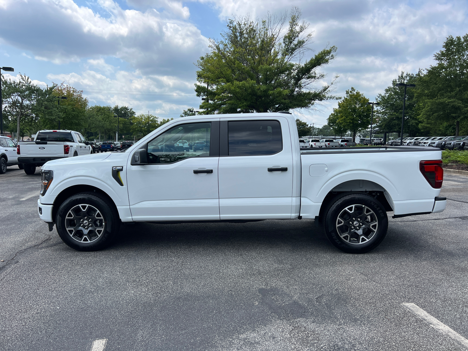 2024 Ford F-150 STX 8