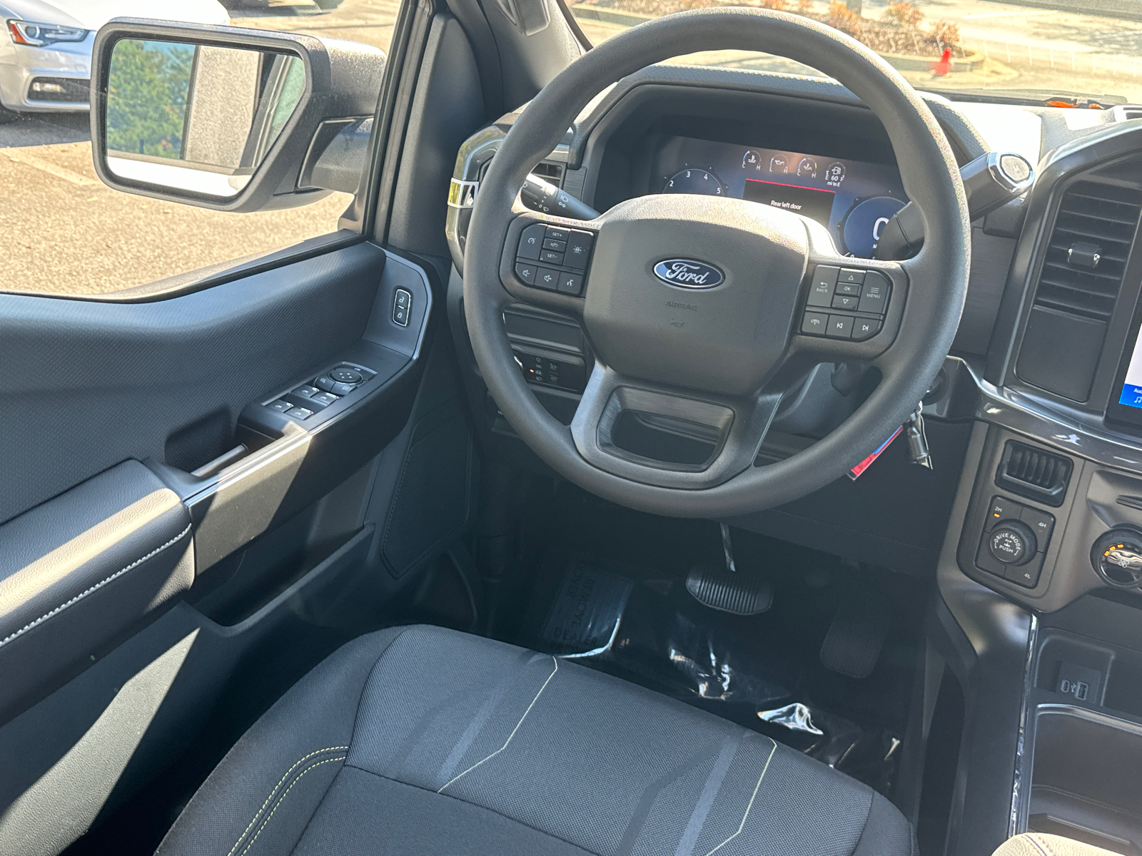 2024 Ford F-150 STX 25