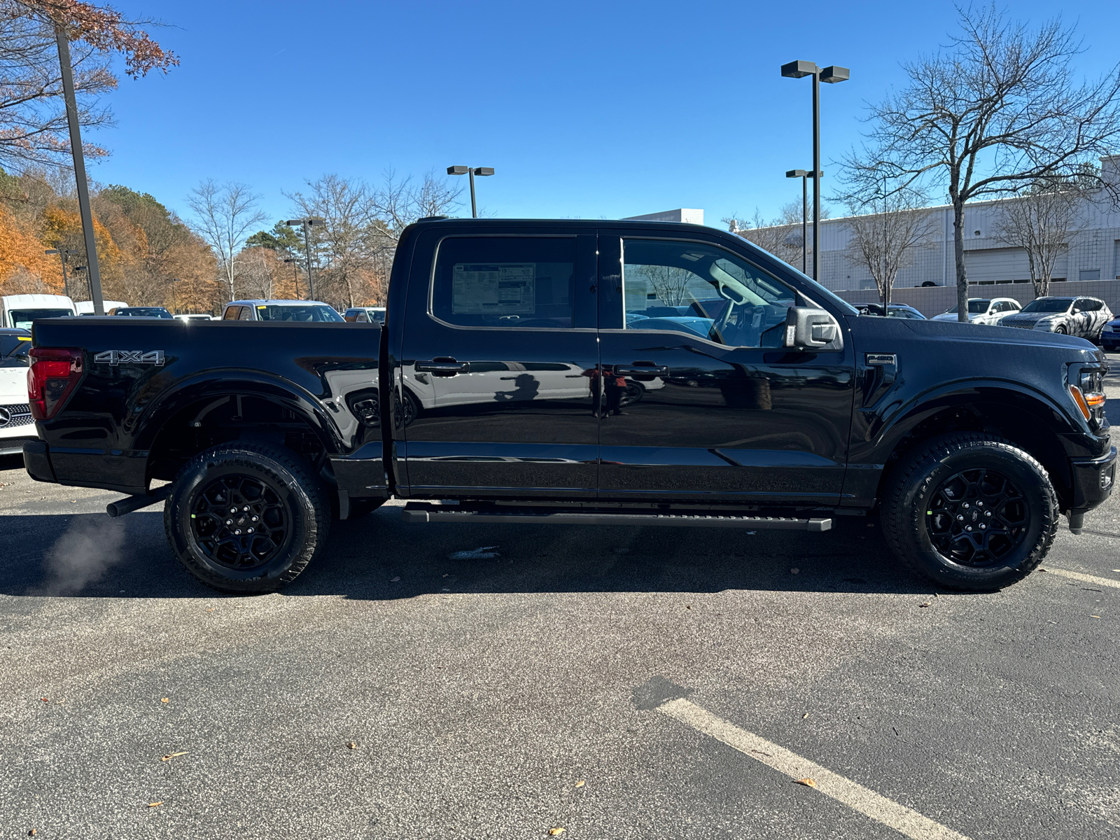 2024 Ford F-150 XLT 4