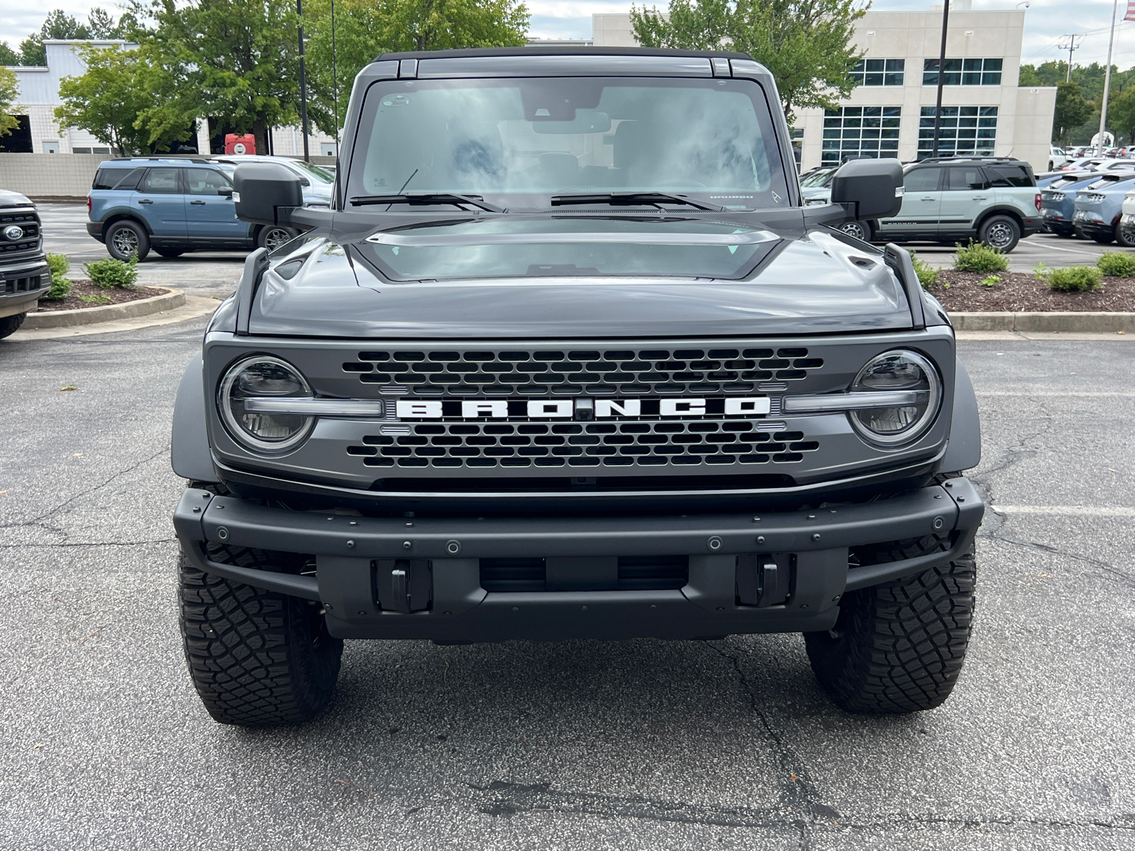 2024 Ford Bronco Badlands 2