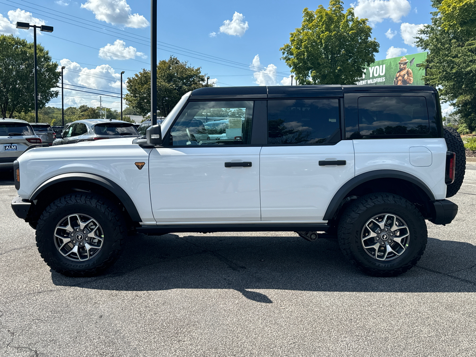 2024 Ford Bronco Badlands 8