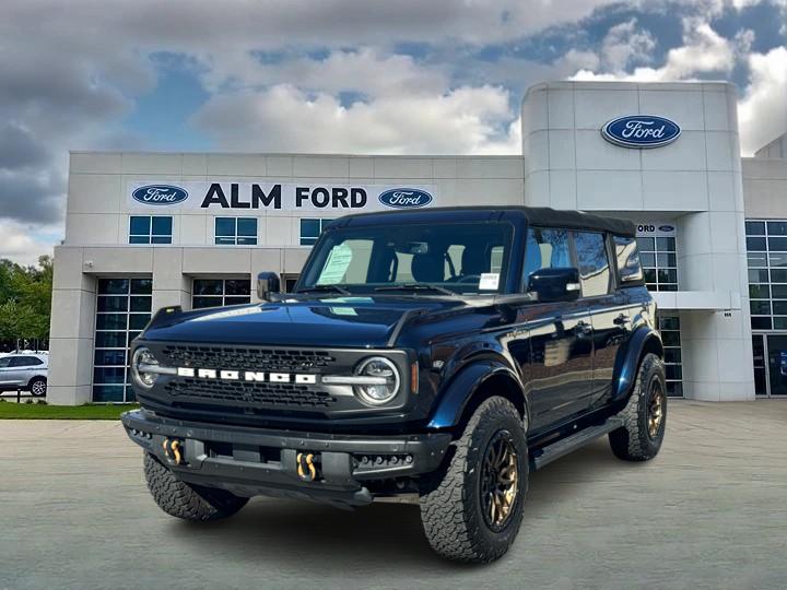 2023 Ford Bronco Badlands 1