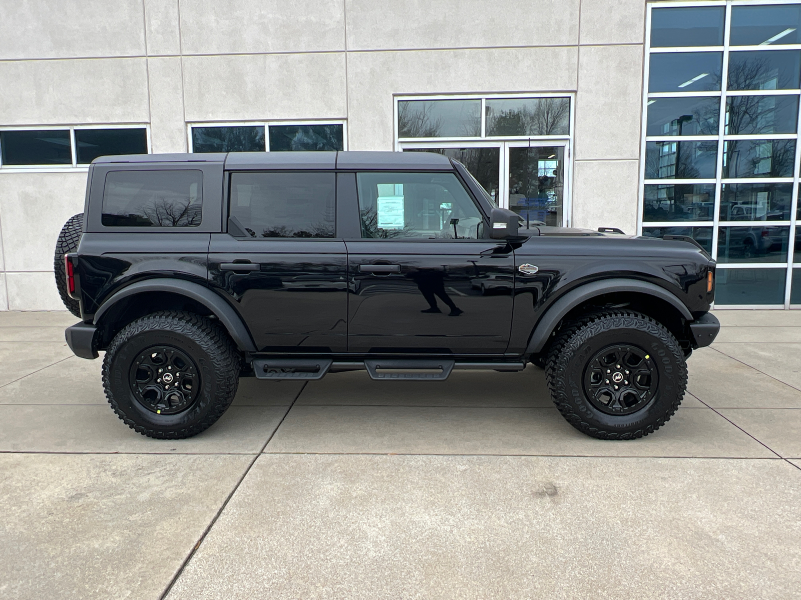 2024 Ford Bronco Wildtrak 4