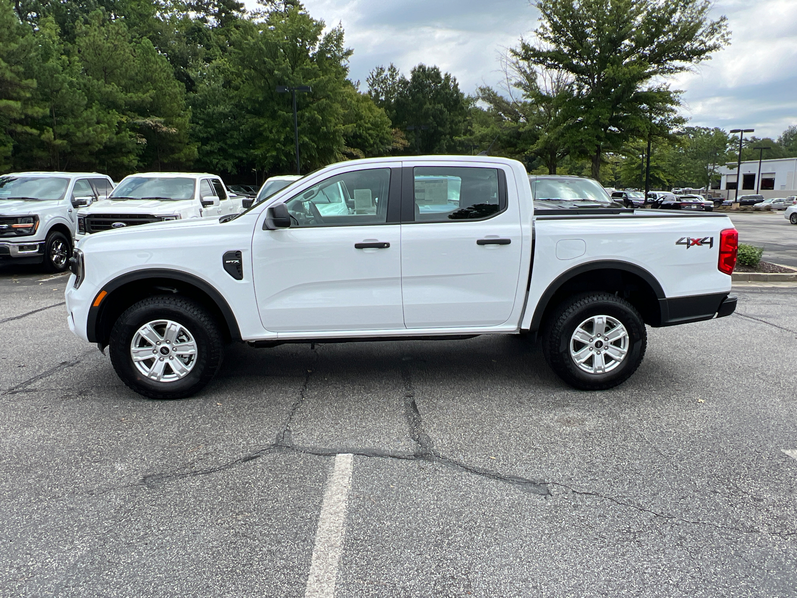 2024 Ford Ranger XL 8