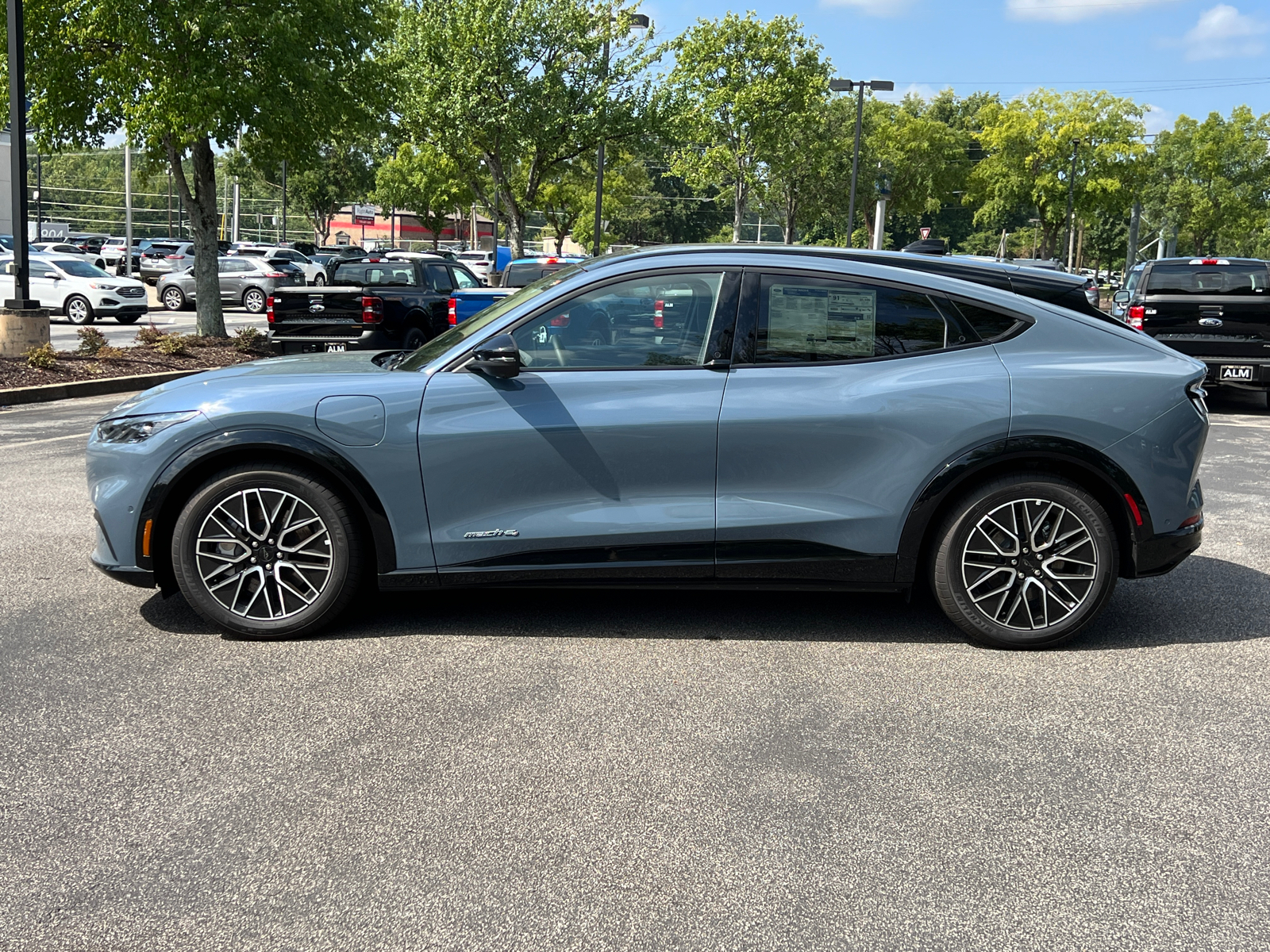 2024 Ford Mustang Mach-E Premium 2